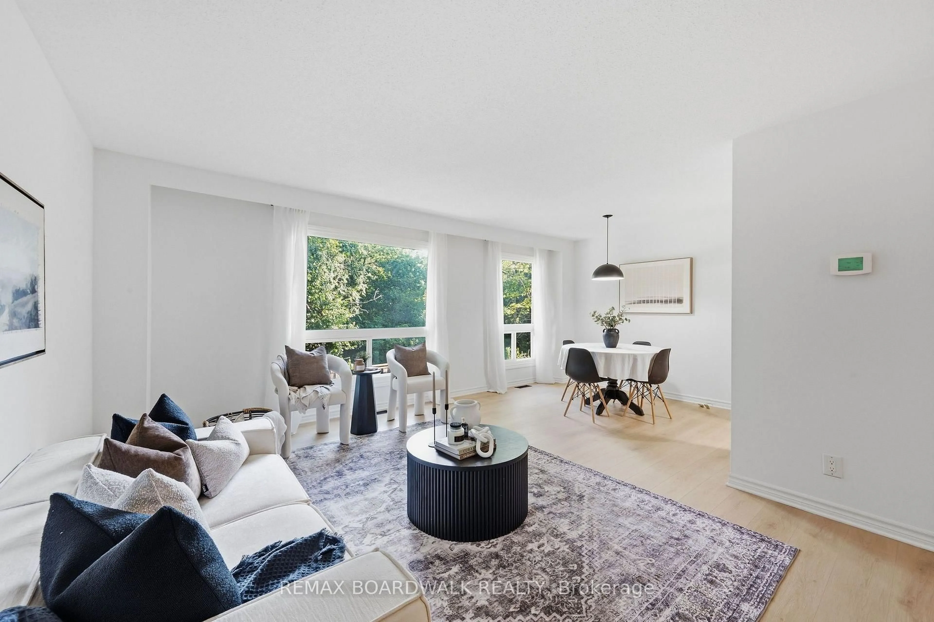 Living room with furniture, unknown for 314 Stone Quarry Private #14, Ottawa Ontario K1K 3Y2