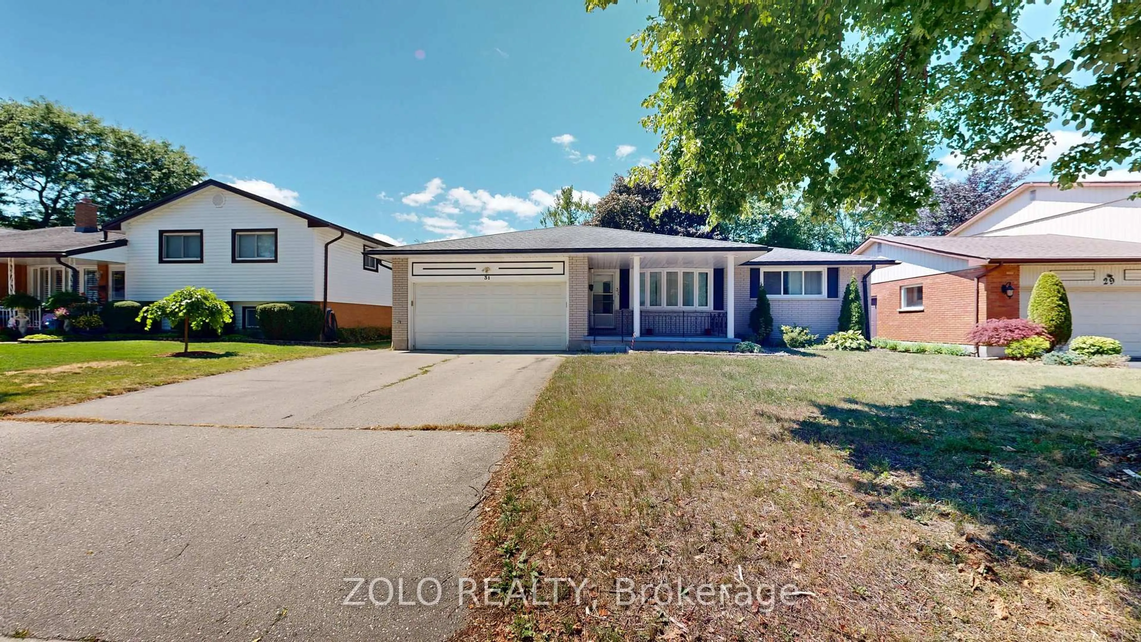 A pic from outside/outdoor area/front of a property/back of a property/a pic from drone, street for 31 Applewood Lane, London South Ontario N6J 3P9