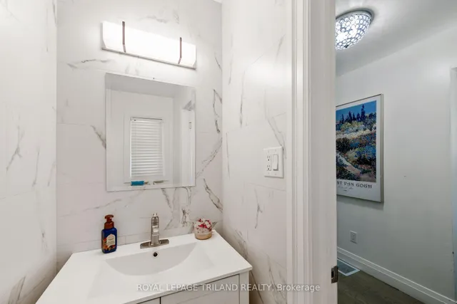 711 OSGOODE Dr #43, London South 5