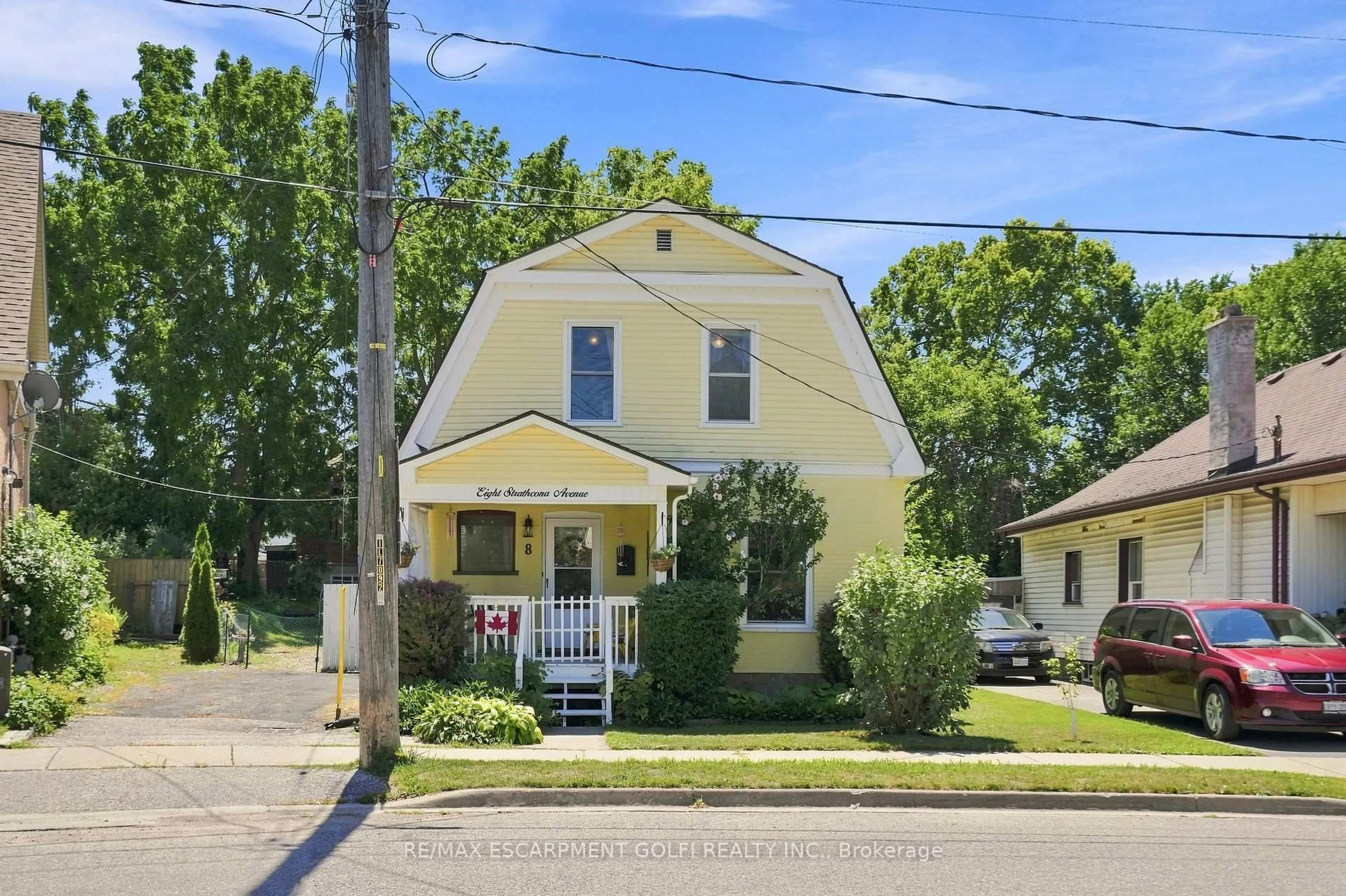Unknown for 8 STRATHCONA Ave, Brantford Ontario N3S 1T3
