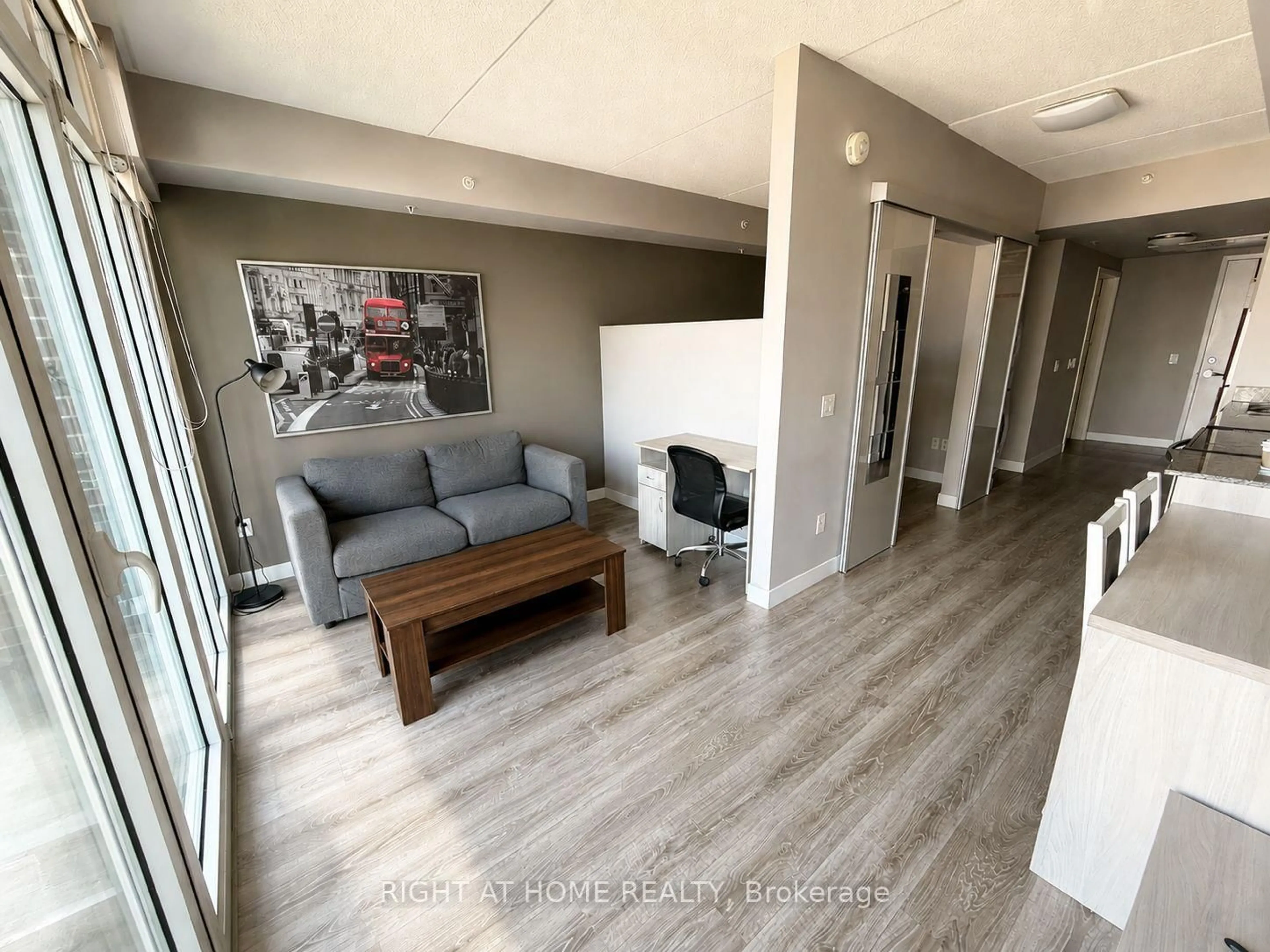 Living room with furniture, unknown for 250 Albert St, Waterloo Ontario N2L 0H5