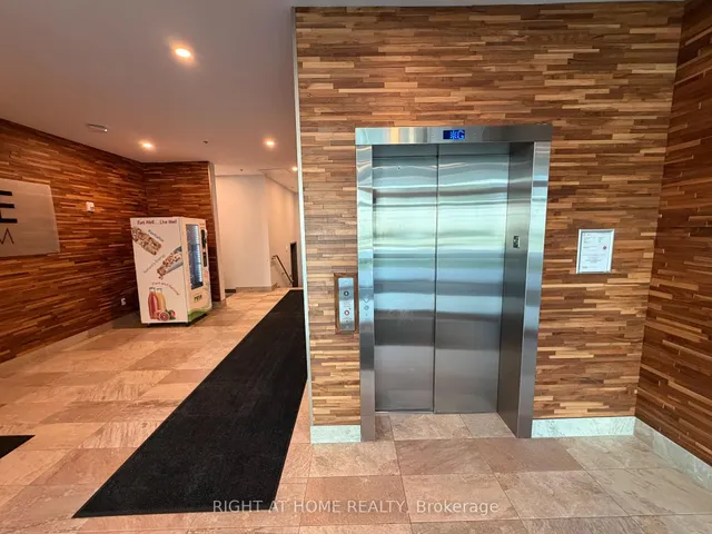 250 Albert St #713, Waterloo 5