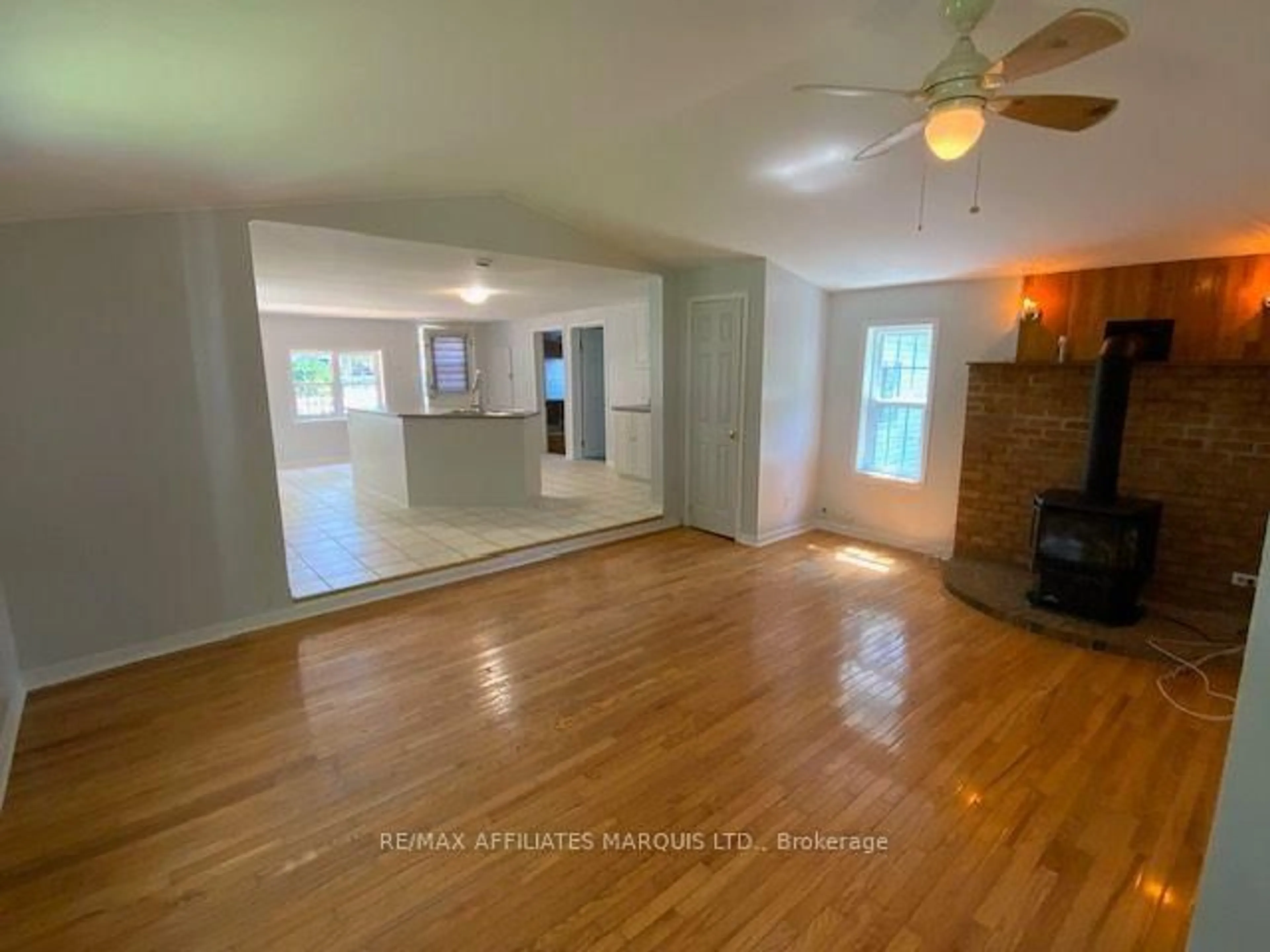 A pic of a room for 936 GLOUCESTER St, Cornwall Ontario K6H 3W5