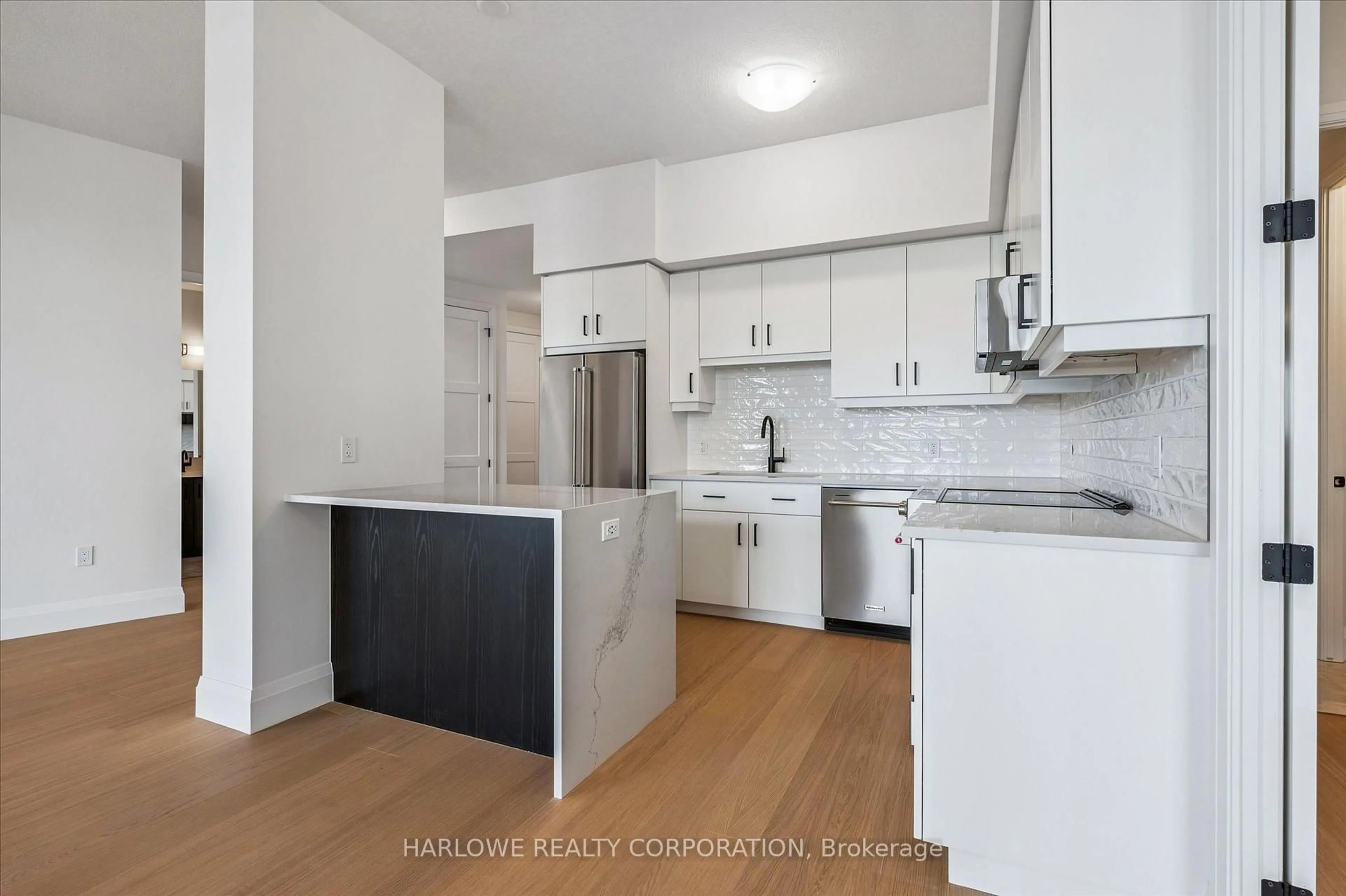 Unknown for 93 Arthur St #1308, Guelph Ontario N1E 0S6