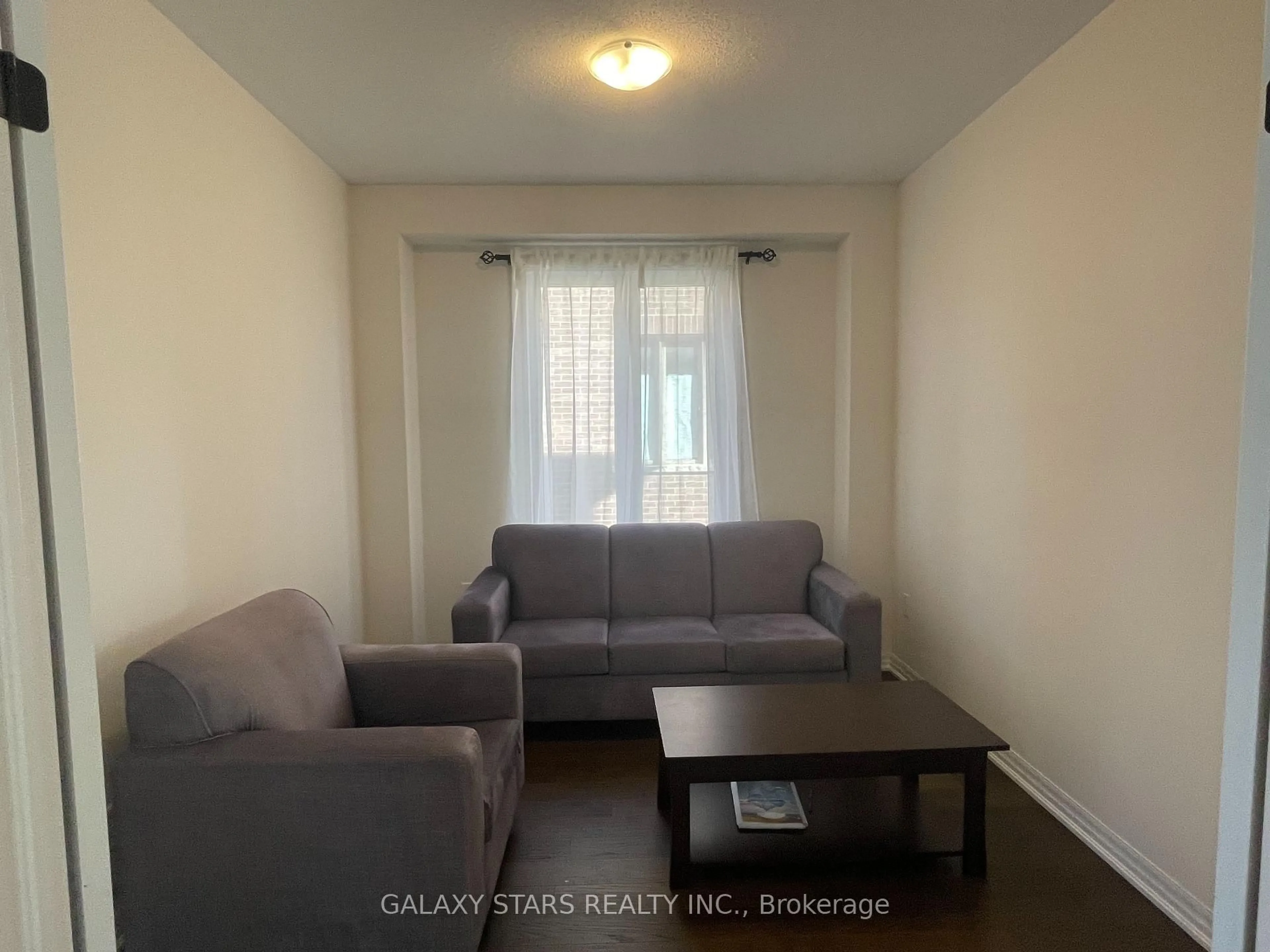 A pic of a room for 40 Dobson St, Kawartha Lakes Ontario K9V 0P9