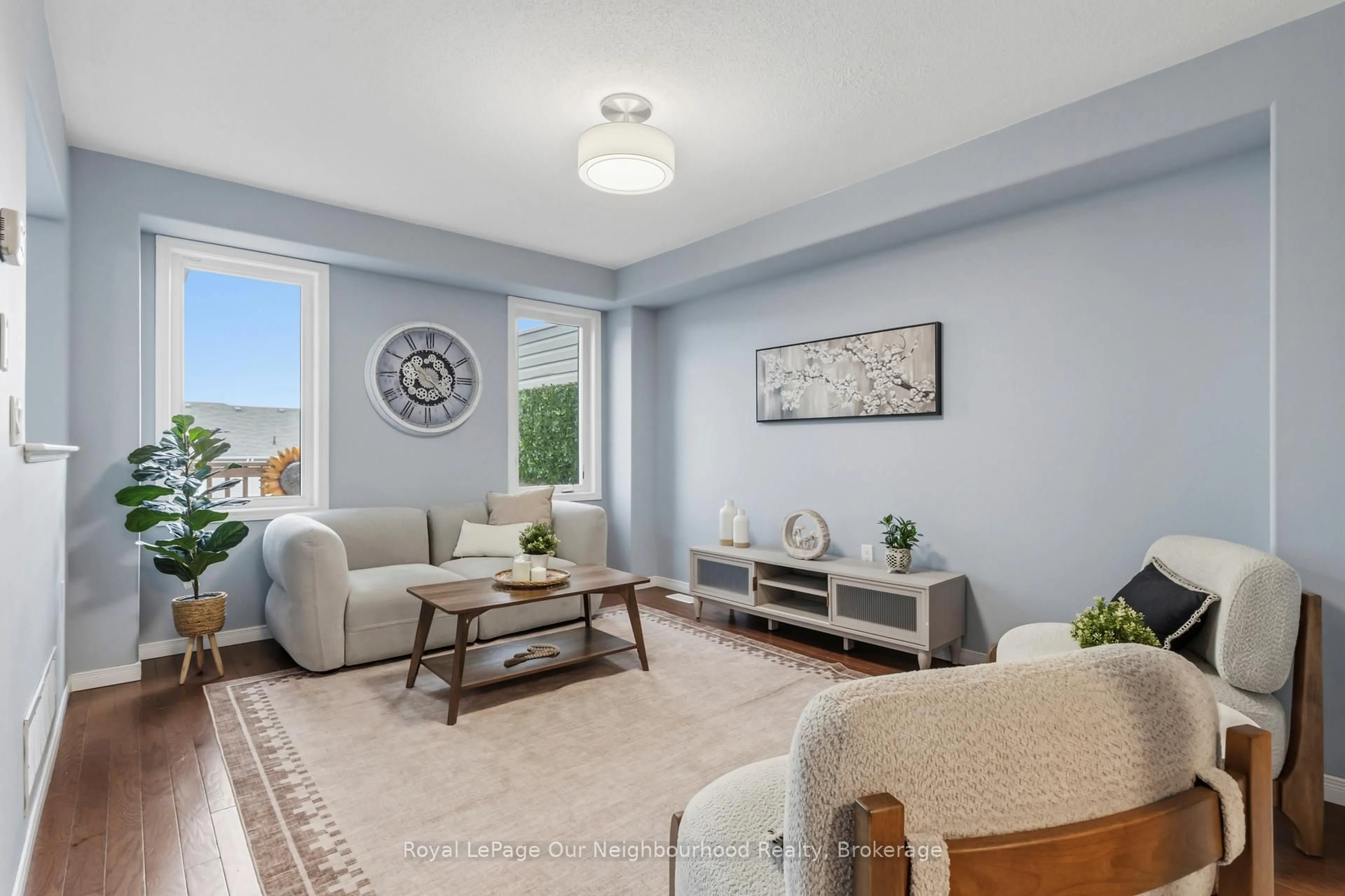 Living room with furniture, unknown for 270 Louden Terr, Peterborough Ontario K9J 0C3