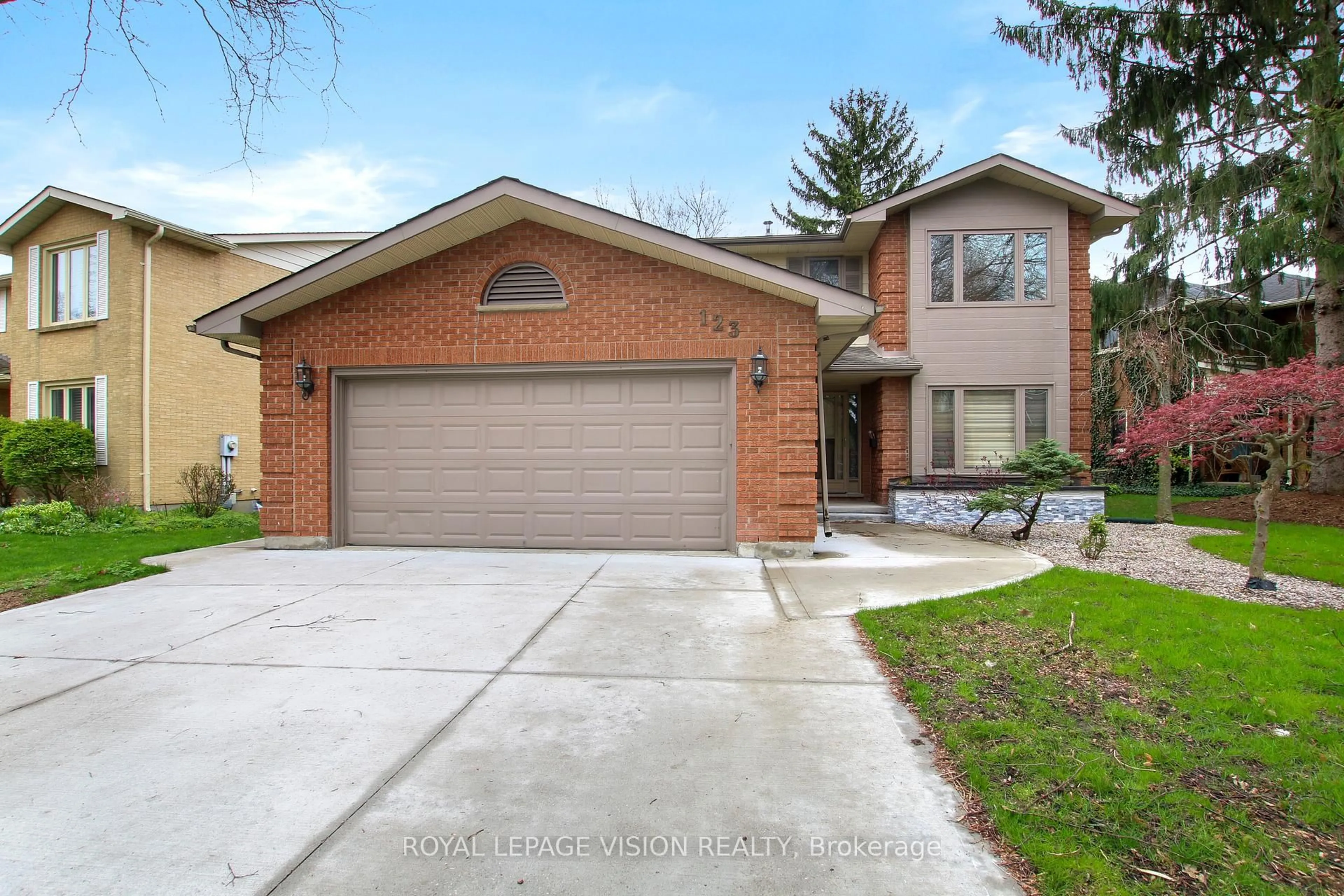 Home with brick exterior material, street for 123 Chesham Ave, London North Ontario N6G 3V2