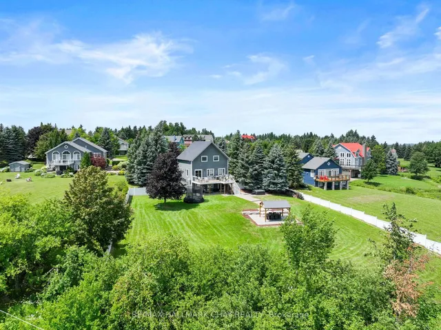 8 Lloyd's Traverse Cres, Mulmur 2