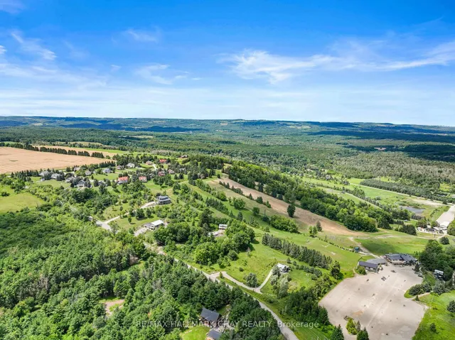 8 Lloyd's Traverse Cres, Mulmur 3