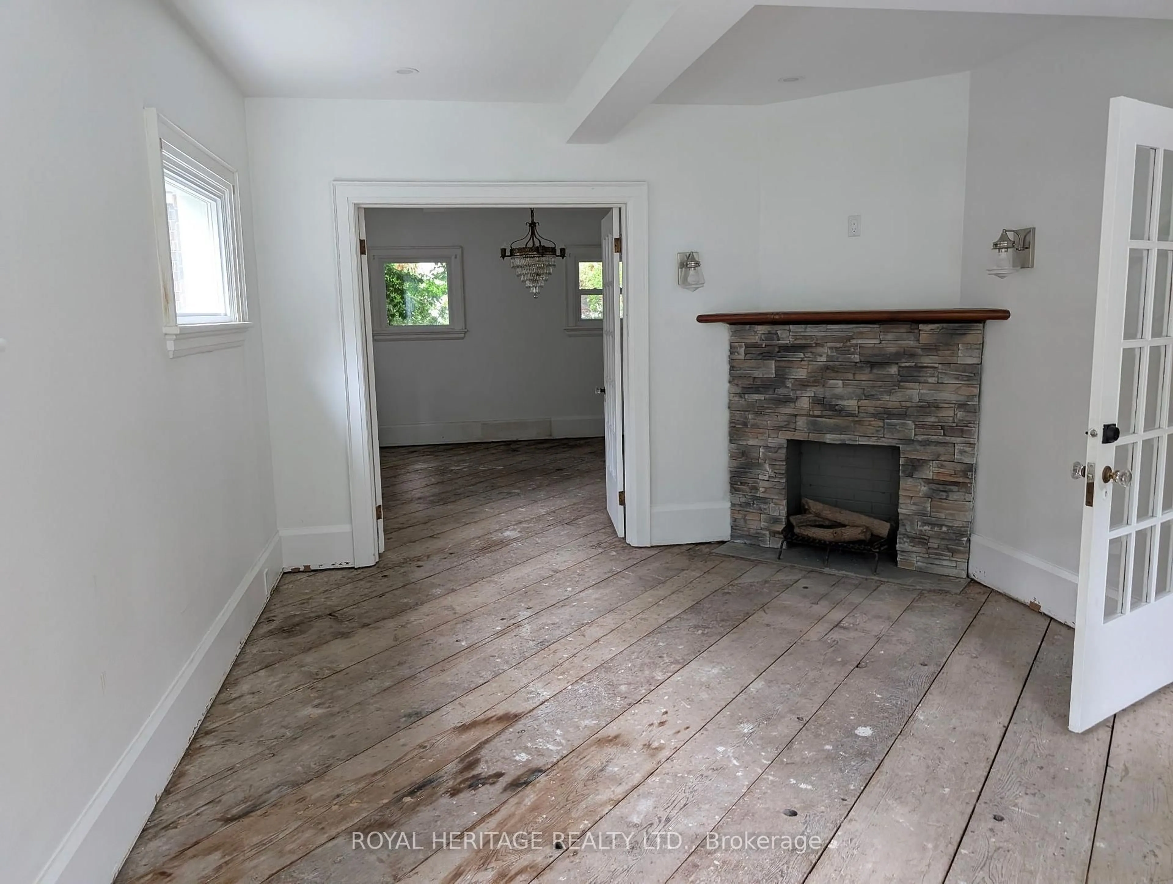 A pic of a room for 73 Talbot St, Norfolk Ontario N3Y 3W6