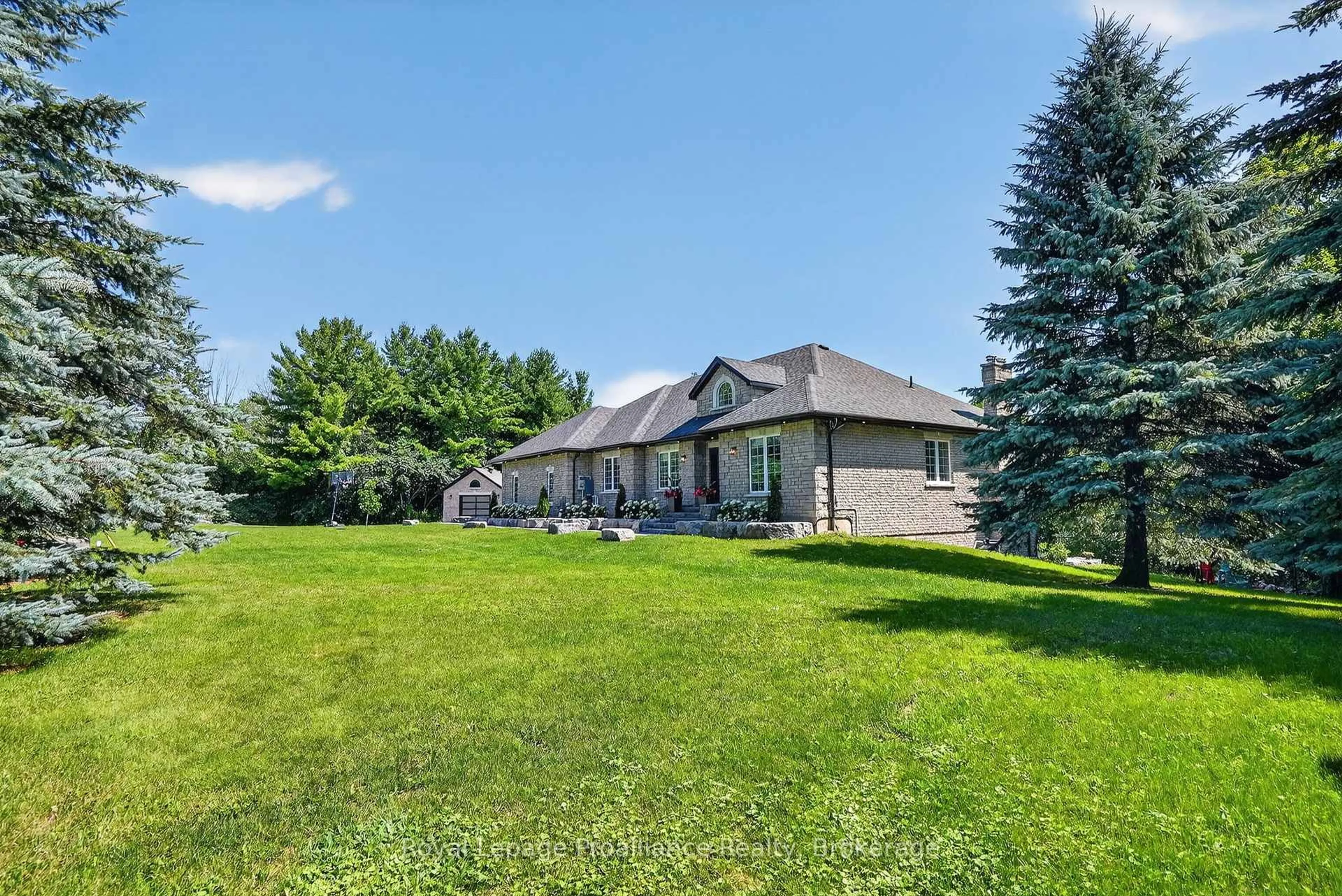 A pic from outside/outdoor area/front of a property/back of a property/a pic from drone, mountain view for 49 Skye Valley Dr, Hamilton Township Ontario K9A 0Y9