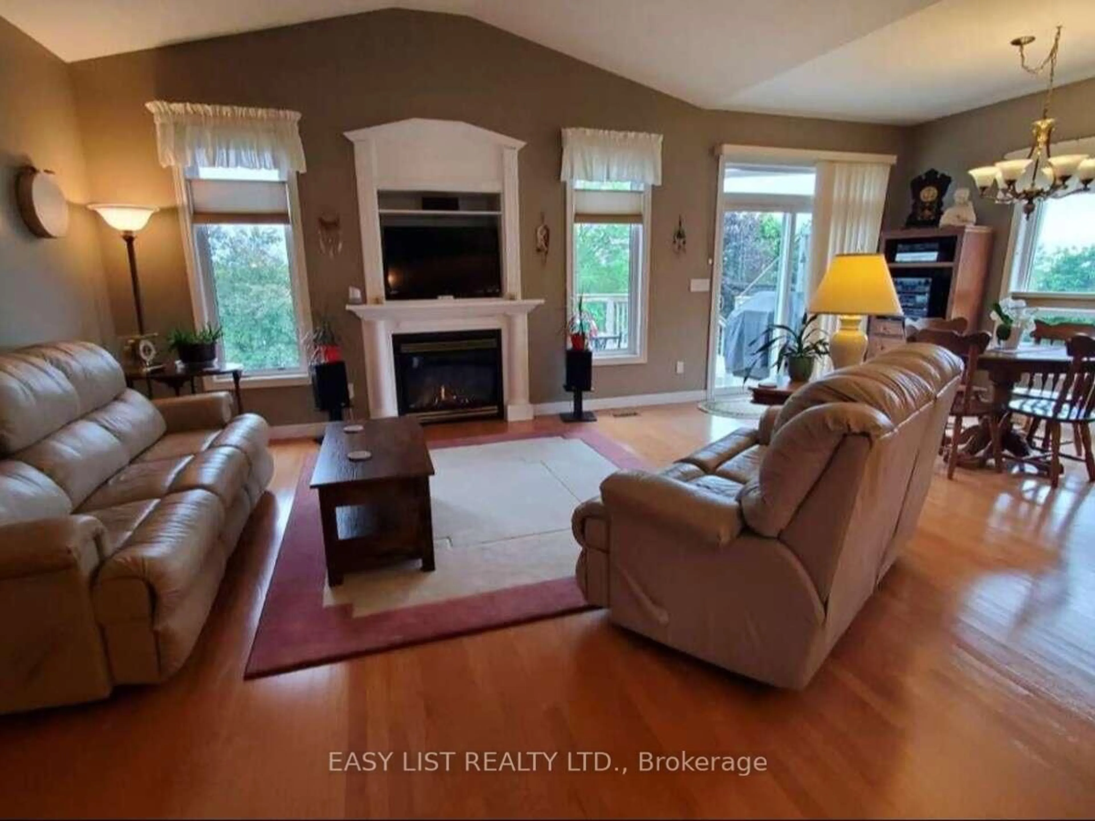 Living room with furniture, unknown for 305 O'connor Crt, Cobourg Ontario K9A 5X5