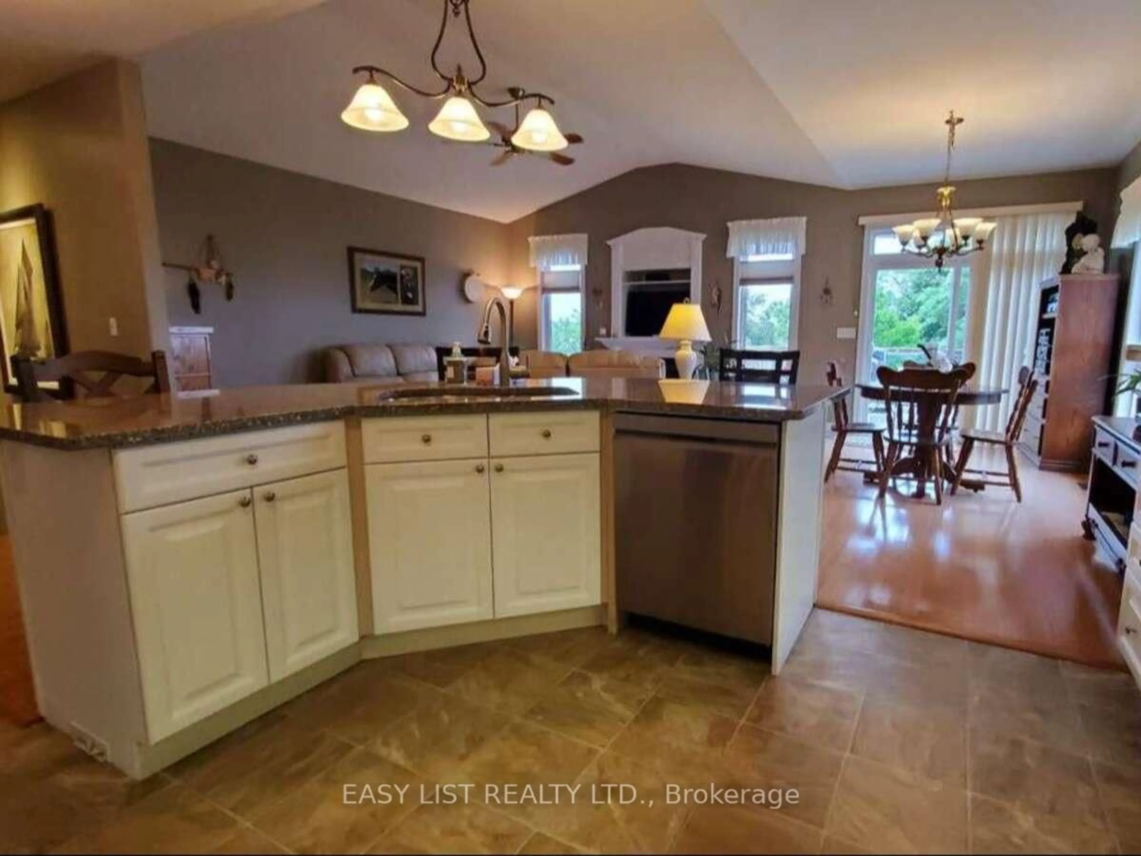 Open concept kitchen, ceramic/tile floor for 305 O'connor Crt, Cobourg Ontario K9A 5X5