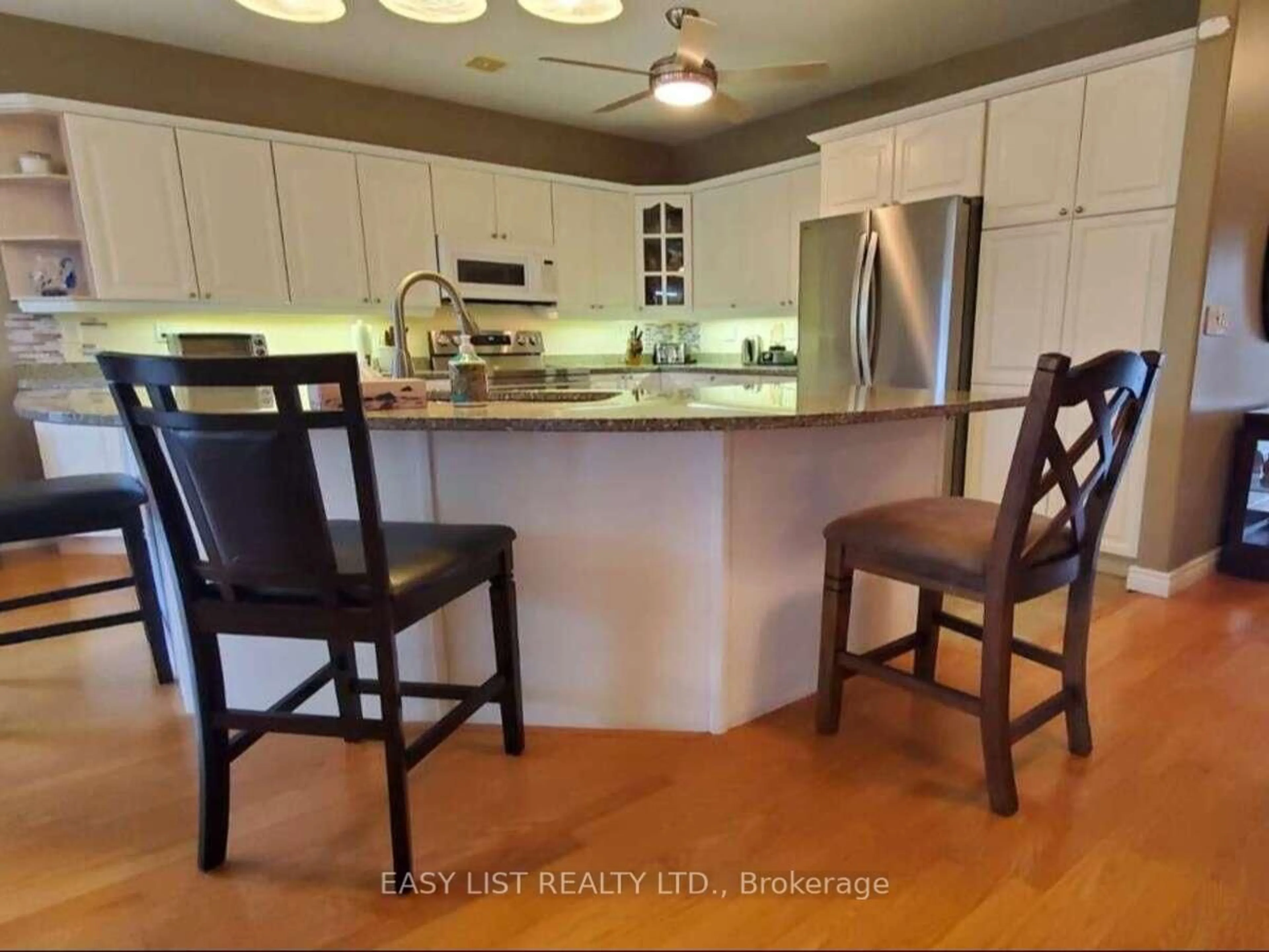 Open concept kitchen, unknown for 305 O'connor Crt, Cobourg Ontario K9A 5X5