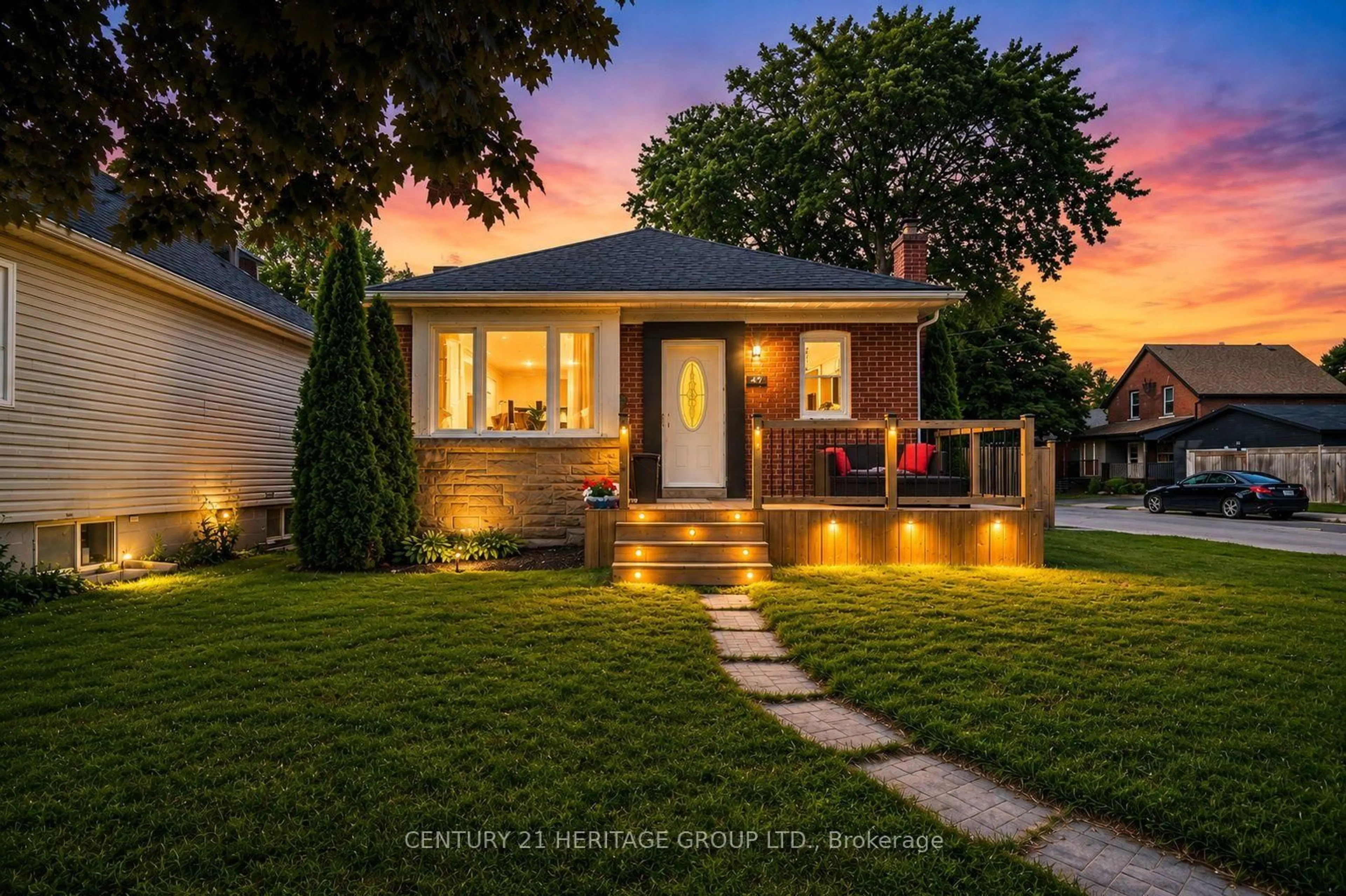 Home with brick exterior material, street for 47 Brucedale Ave, Hamilton Ontario L9A 1N1