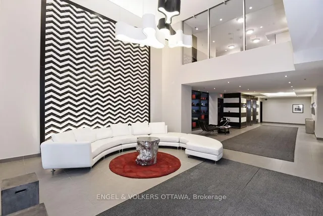98 Richmond Rd #211, Ottawa 3