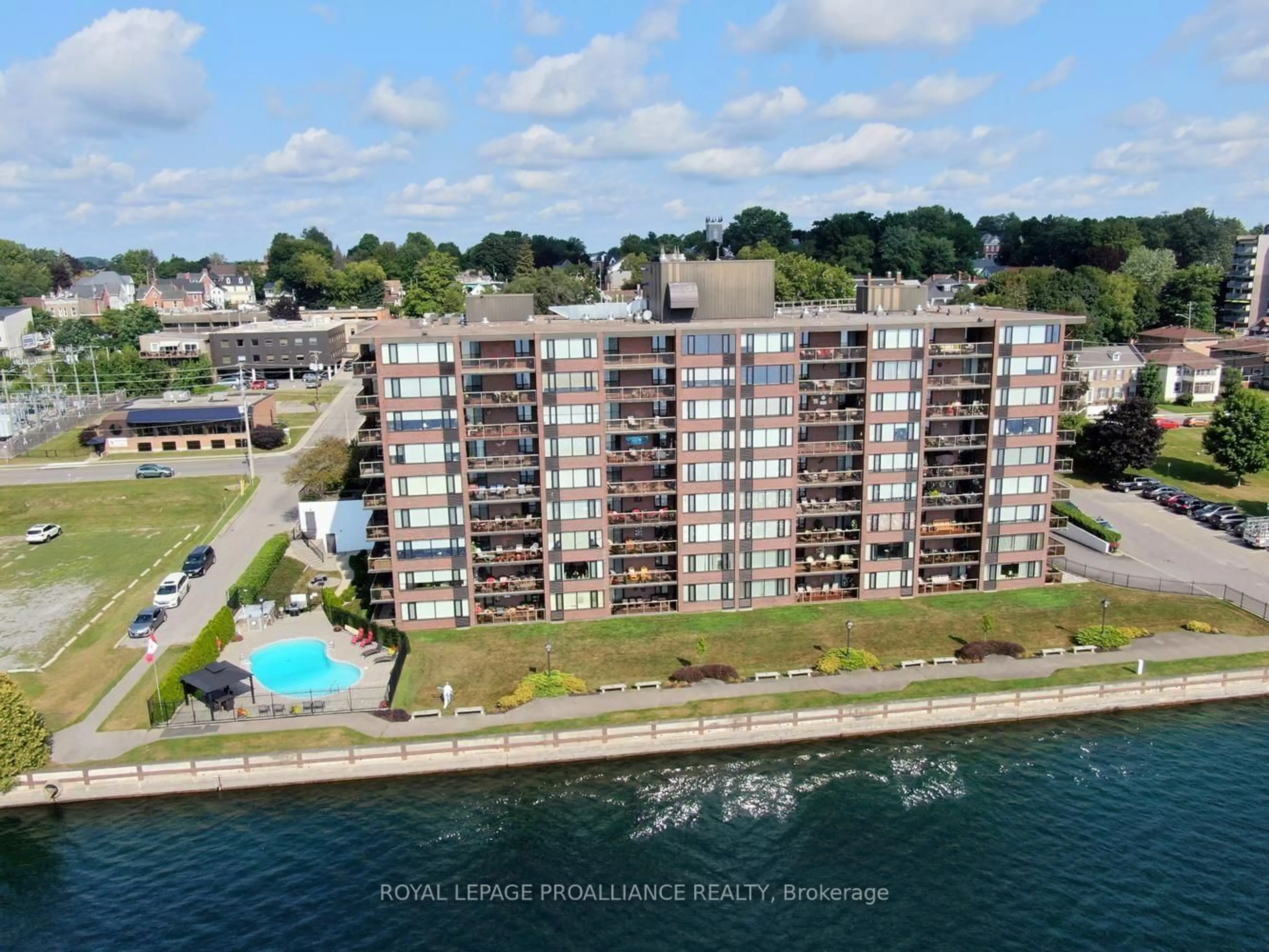 A pic from outside/outdoor area/front of a property/back of a property/a pic from drone, water/lake/river/ocean view for 55 Water St #603, Brockville Ontario K6V 1A3