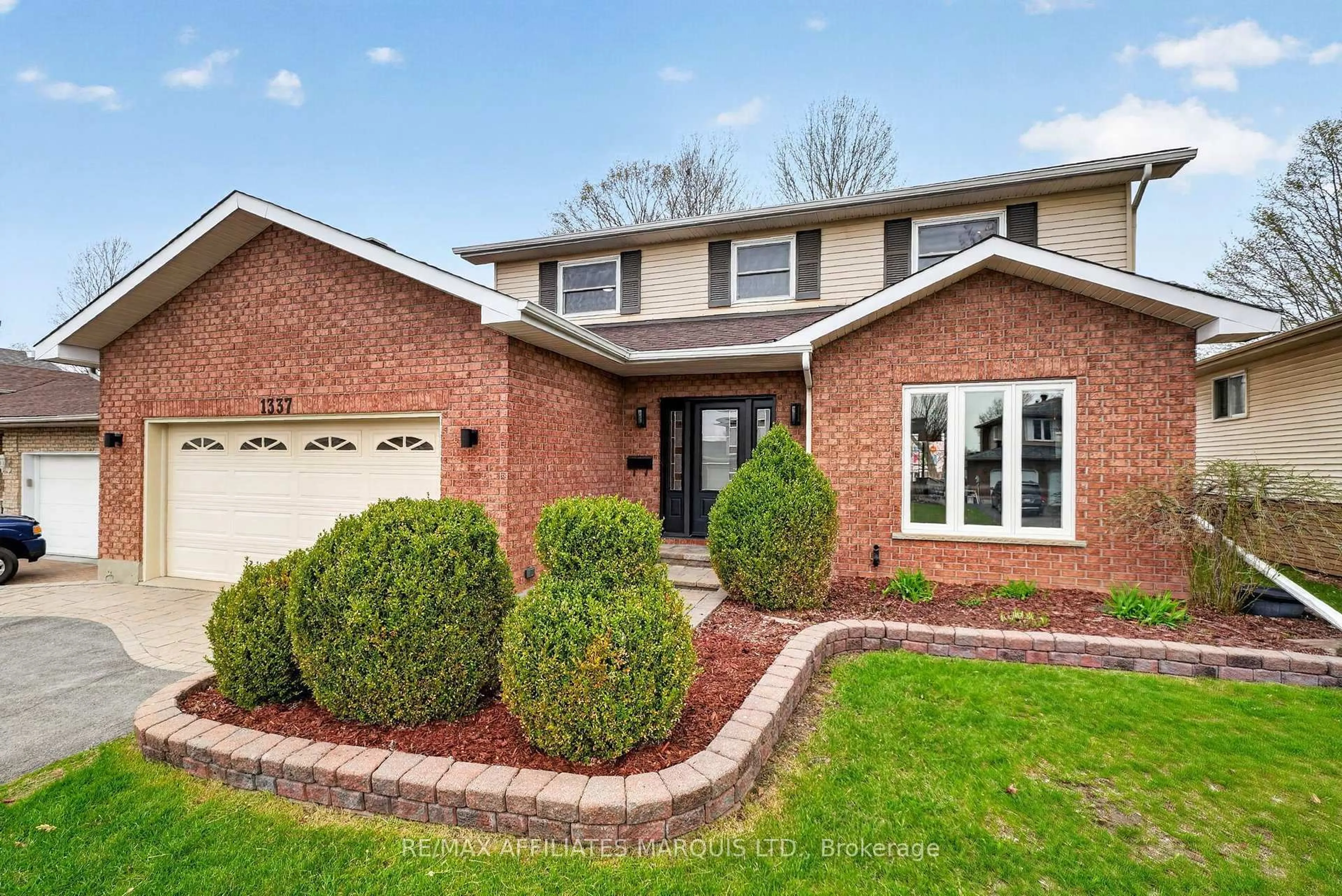 Home with brick exterior material, street for 1337 Patricia Pl, Cornwall Ontario K6H 6X9