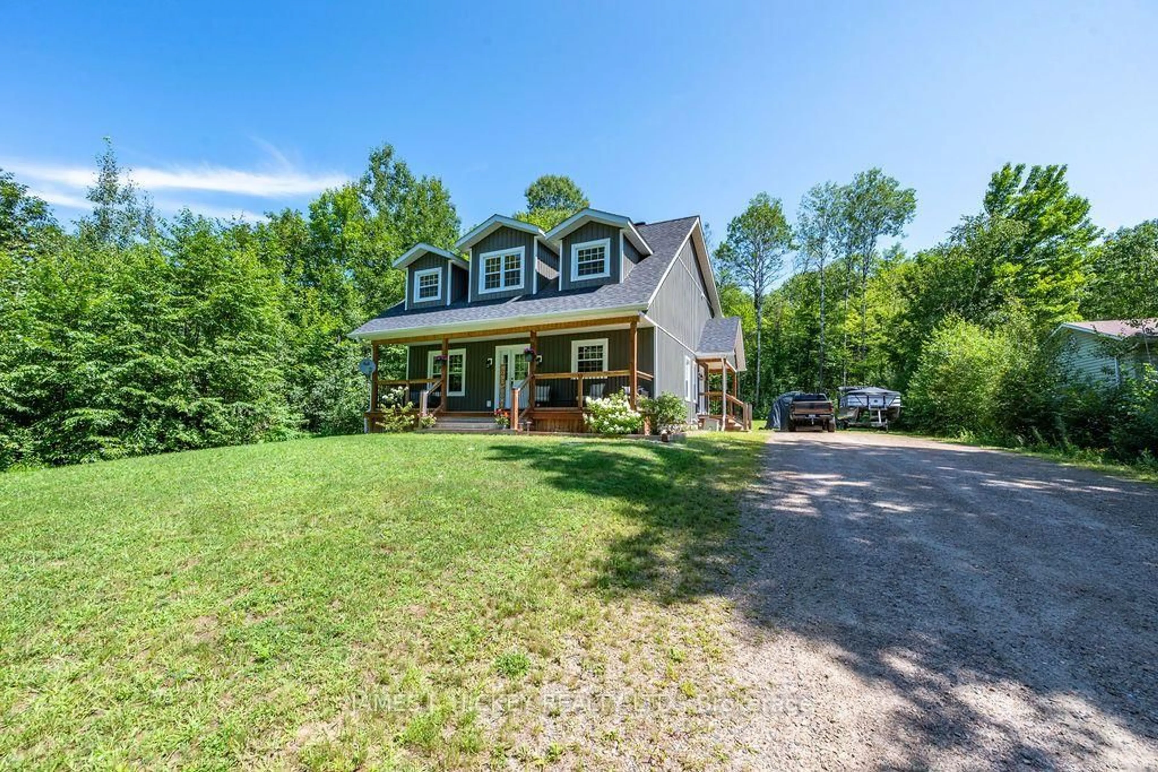 A pic from outside/outdoor area/front of a property/back of a property/a pic from drone, unknown for 160 Hunts Rd, Chalk River Ontario K0J 1J0