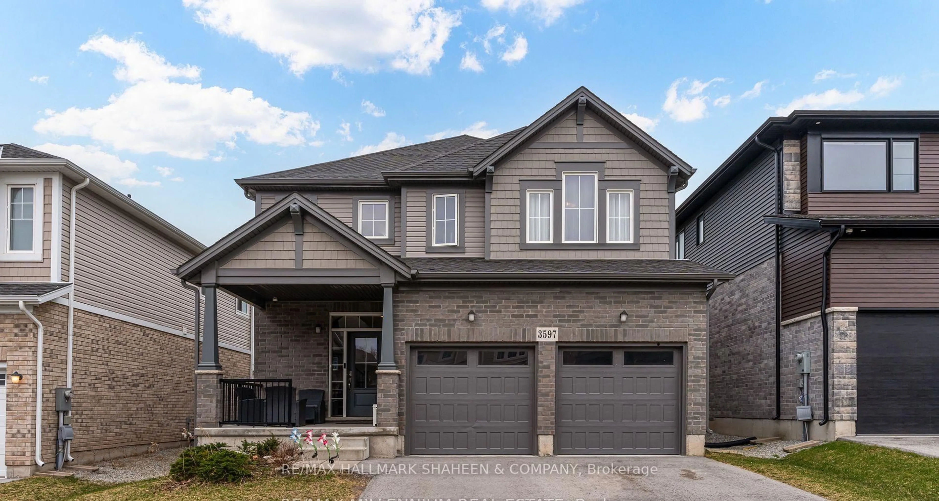 Home with brick exterior material, street for 3597 Carolinia Crt, Fort Erie Ontario L0S 1N0