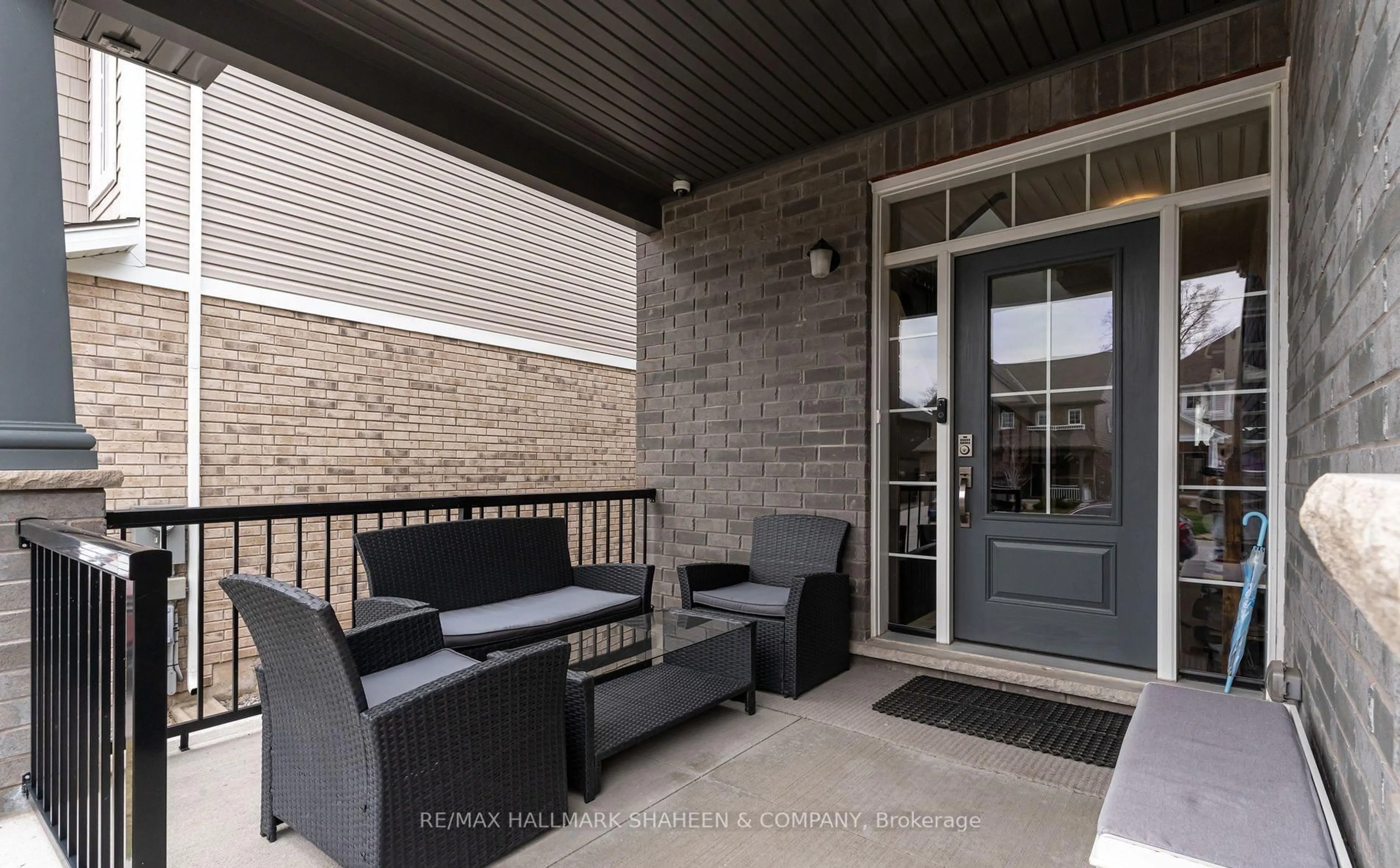 Patio, street for 3597 Carolinia Crt, Fort Erie Ontario L0S 1N0