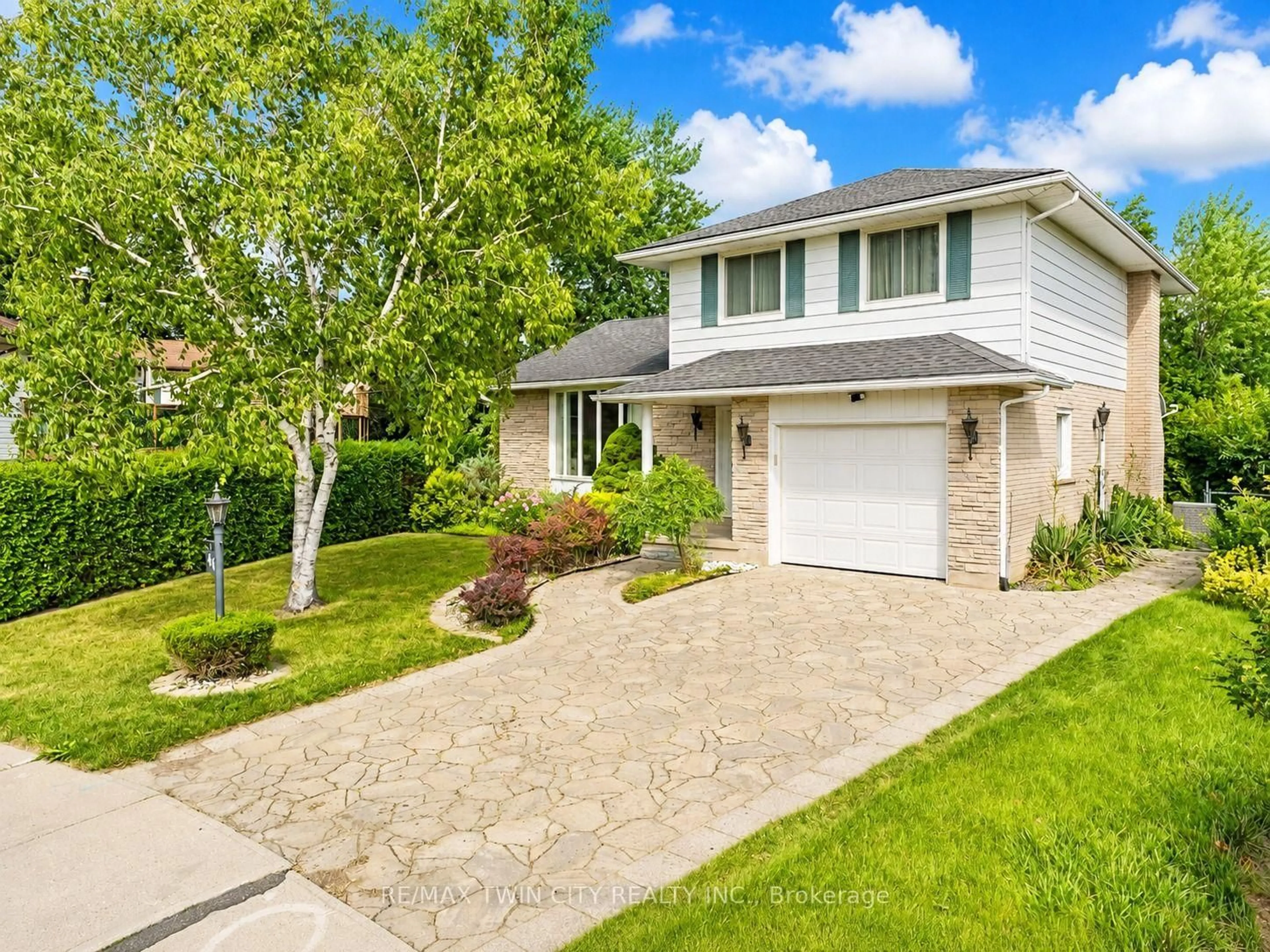 Home with brick exterior material, street for 46 Lombardy Crt, Kitchener Ontario N2M 1W7