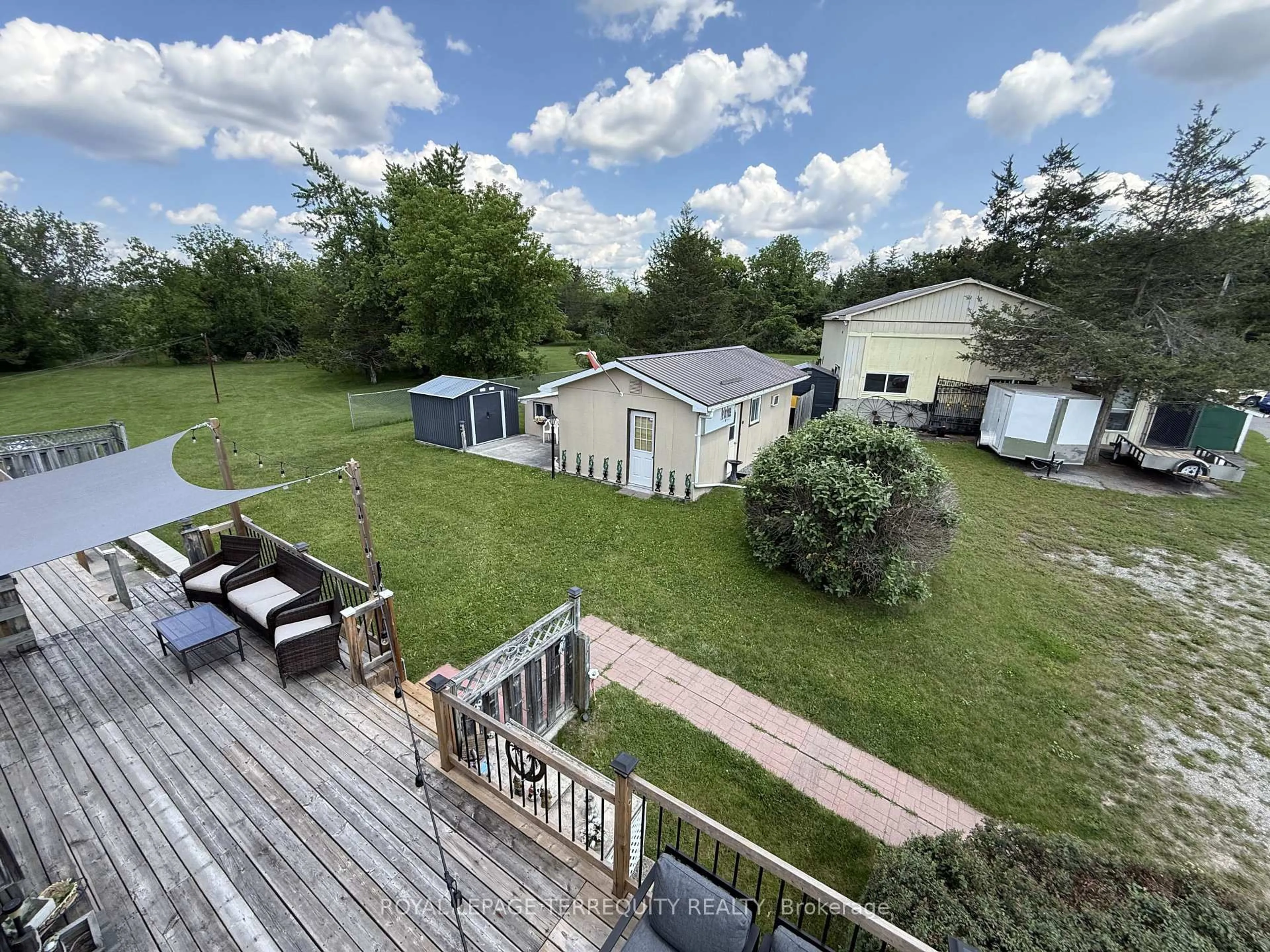 A pic from outside/outdoor area/front of a property/back of a property/a pic from drone, unknown for 471 County Rd 38, Trent Hills Ontario K0L 1L0