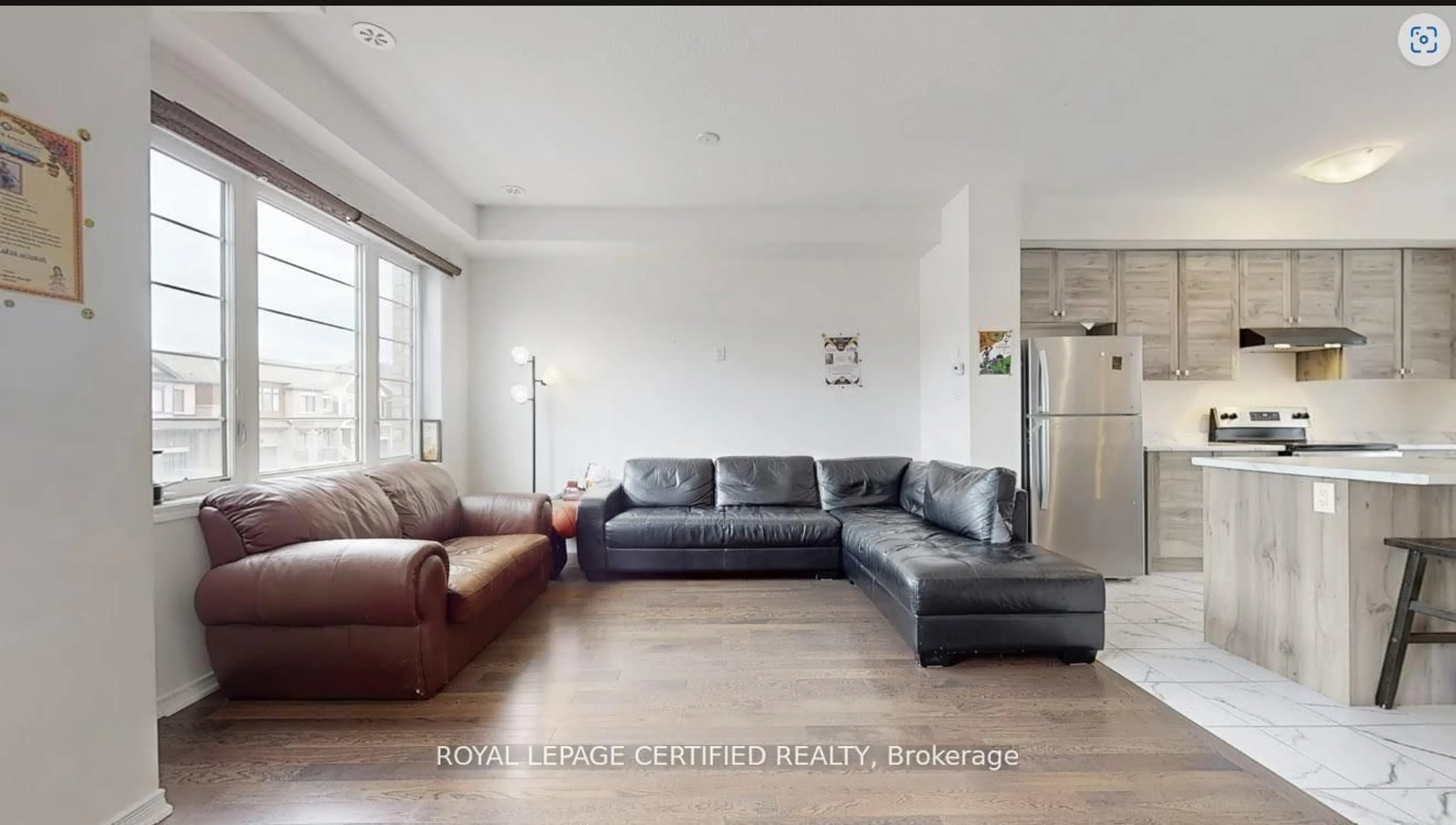 Living room with furniture, unknown for 65 Holder Dr, Brantford Ontario N3T 0W8