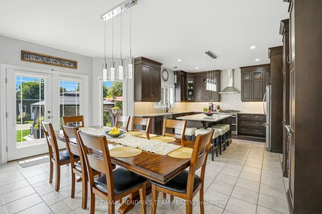 169 Michael Dr, Welland 5