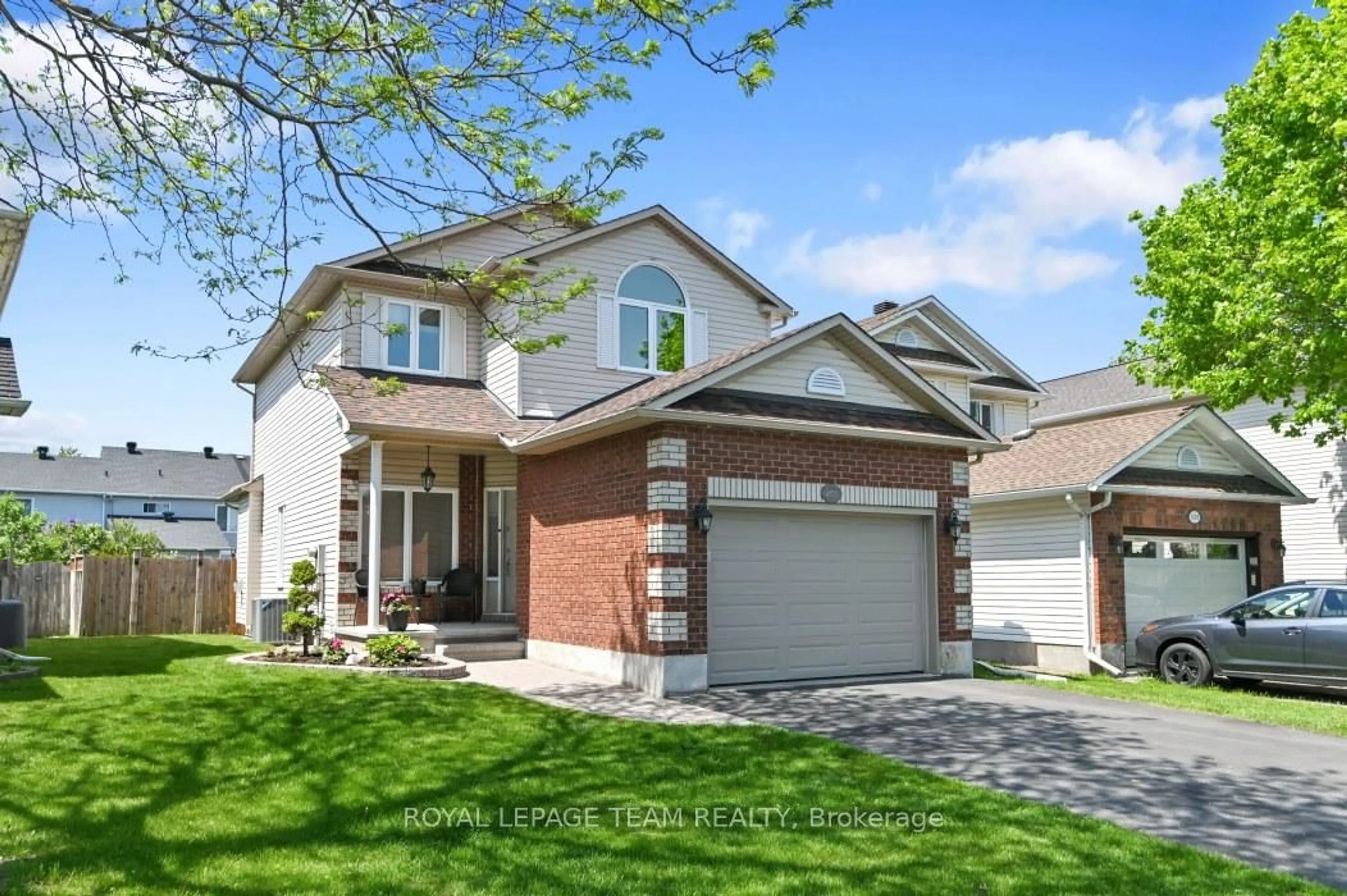 Home with brick exterior material, street for 4121 WOLFE POINT Way, Ottawa Ontario K1V 1P4