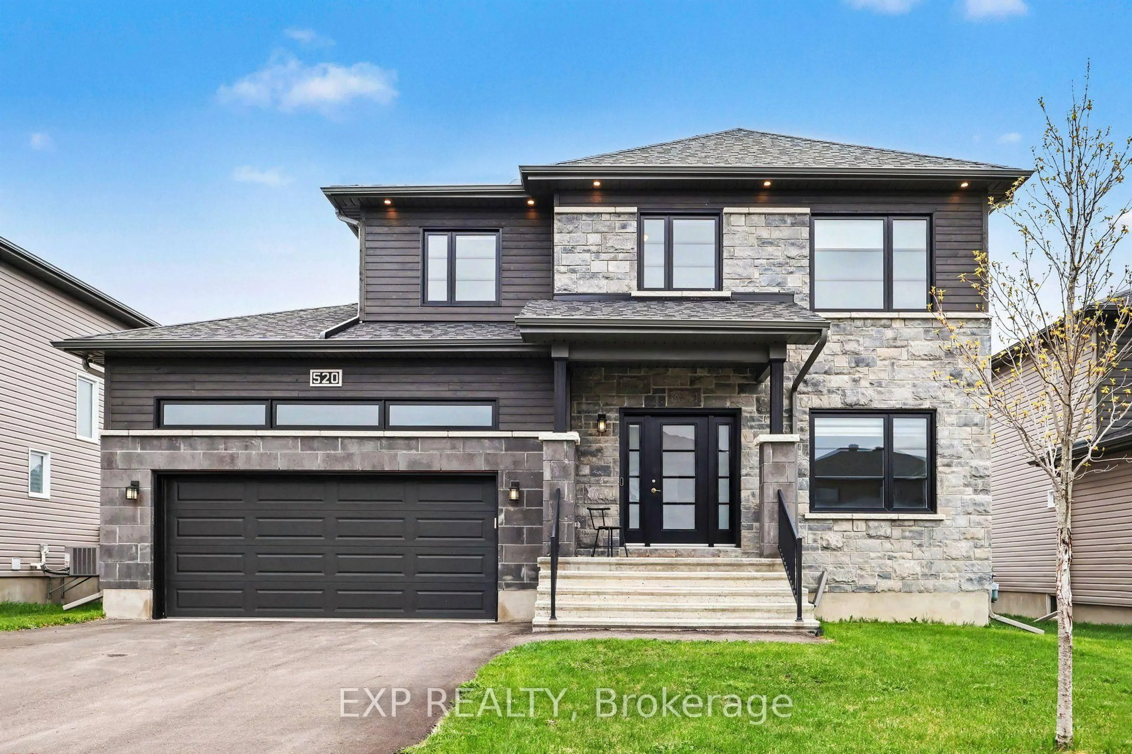 Home with brick exterior material, street for 520 Lucent St, Russell Ontario K4R 0G3