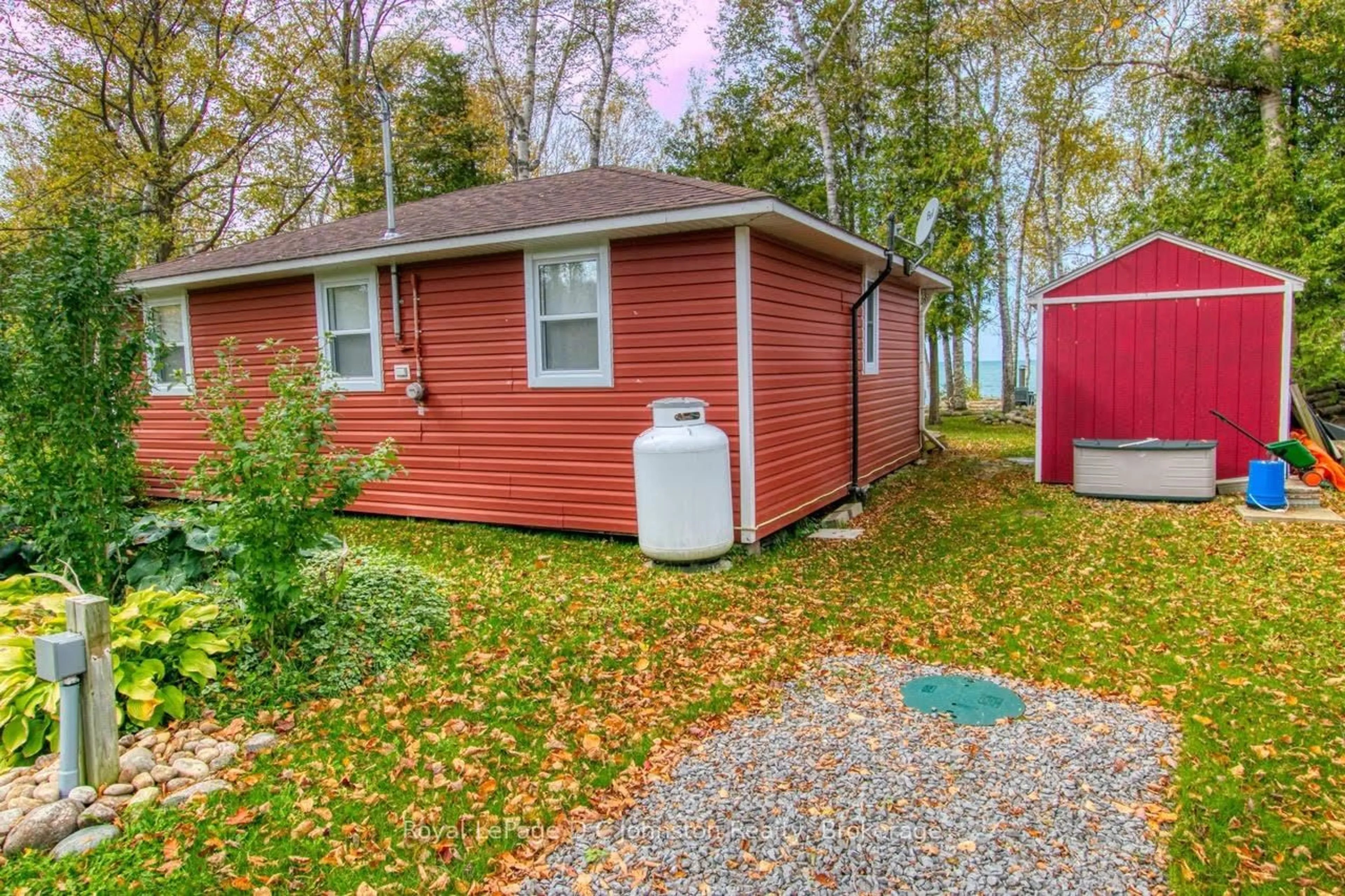 Shed for 789 BRUCE ROAD #13 Rd, Native Leased Lands Ontario N0H 2L0