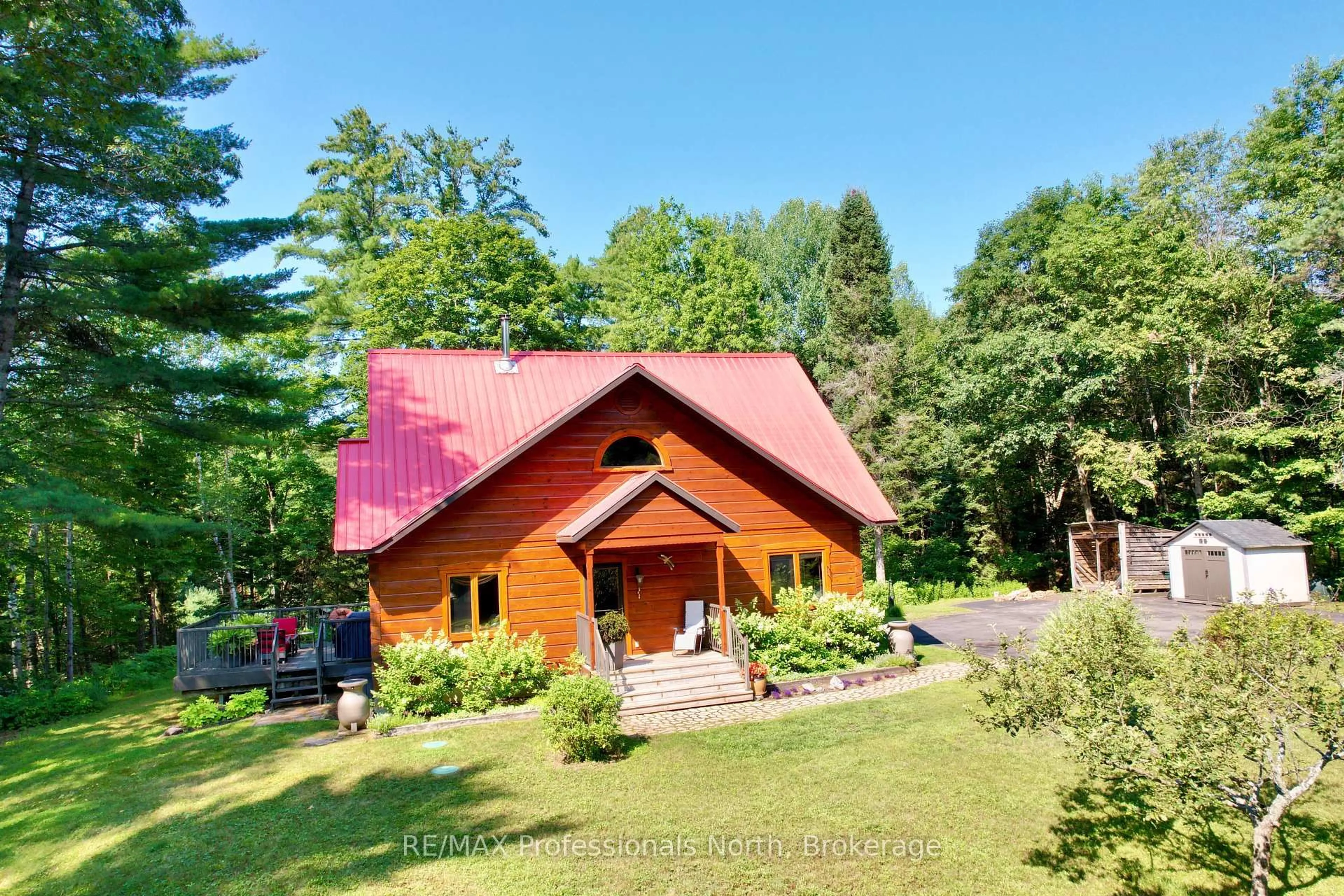 Unknown for 242 Deer Lake Rd, Huntsville Ontario P0B 1L0