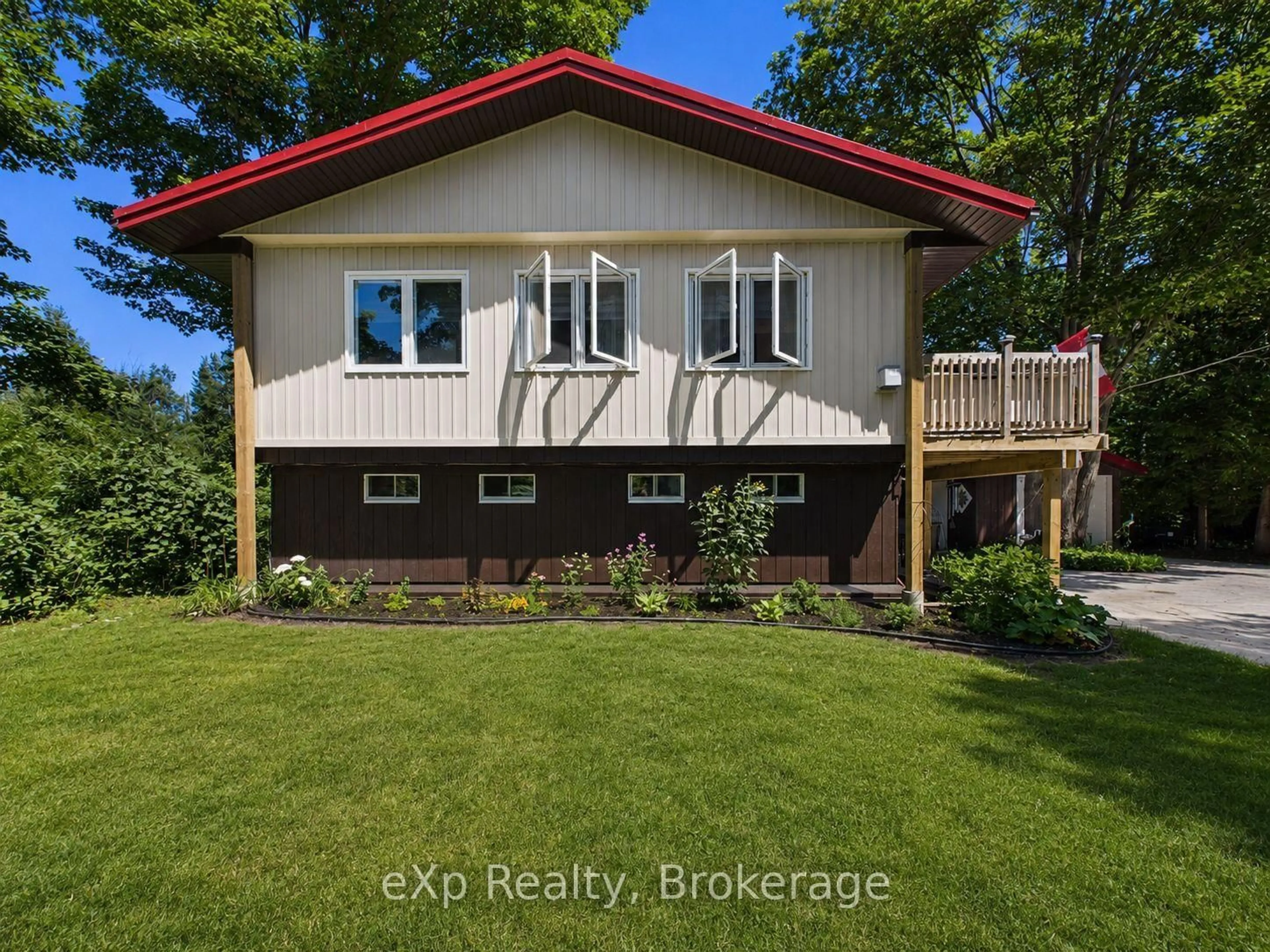 A pic from outside/outdoor area/front of a property/back of a property/a pic from drone, unknown for 330 Tyendinaga Dr, Saugeen Shores Ontario N0H 2L0