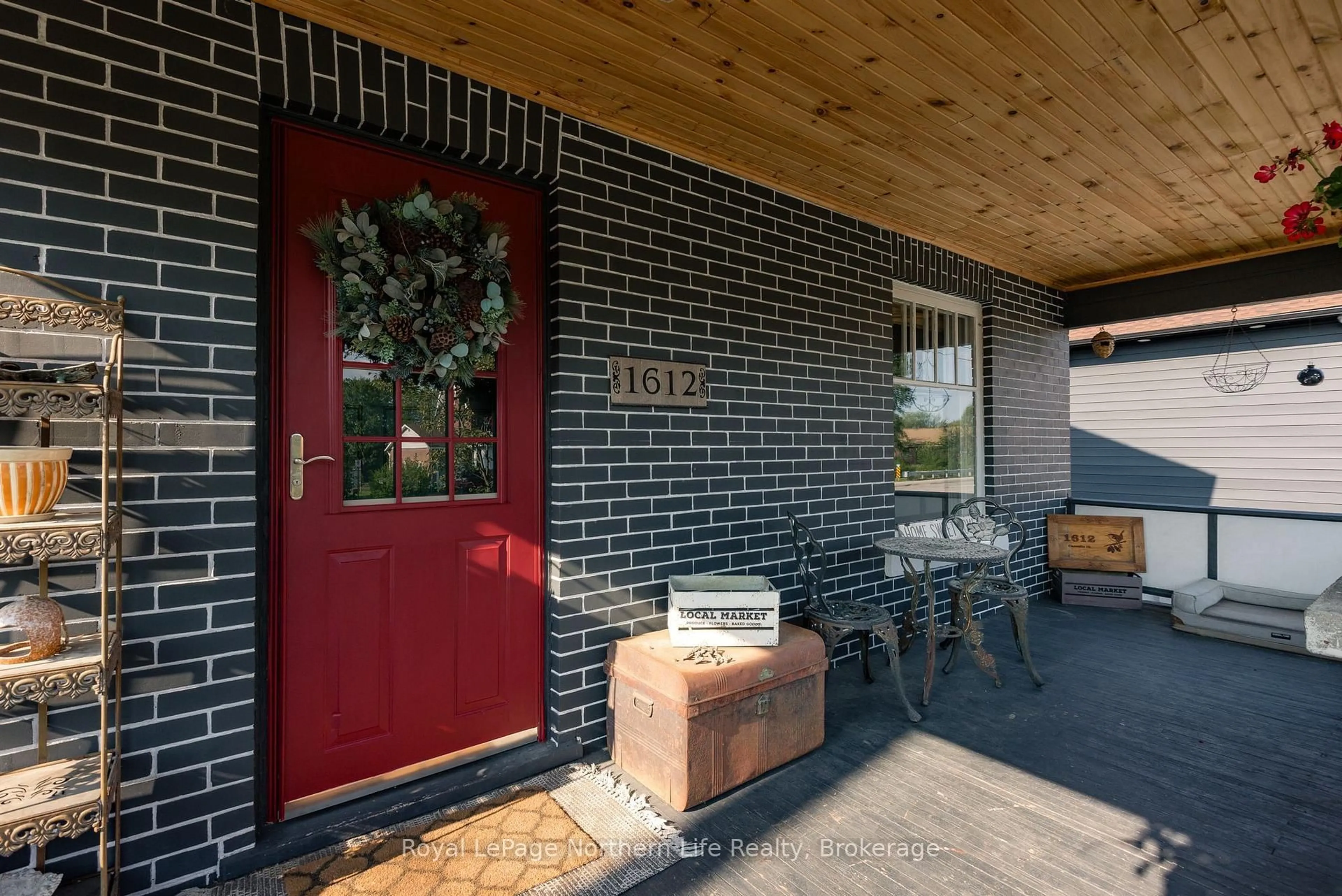 Home with brick exterior material, street for 1612 Cassells St, North Bay Ontario P1B 4C5