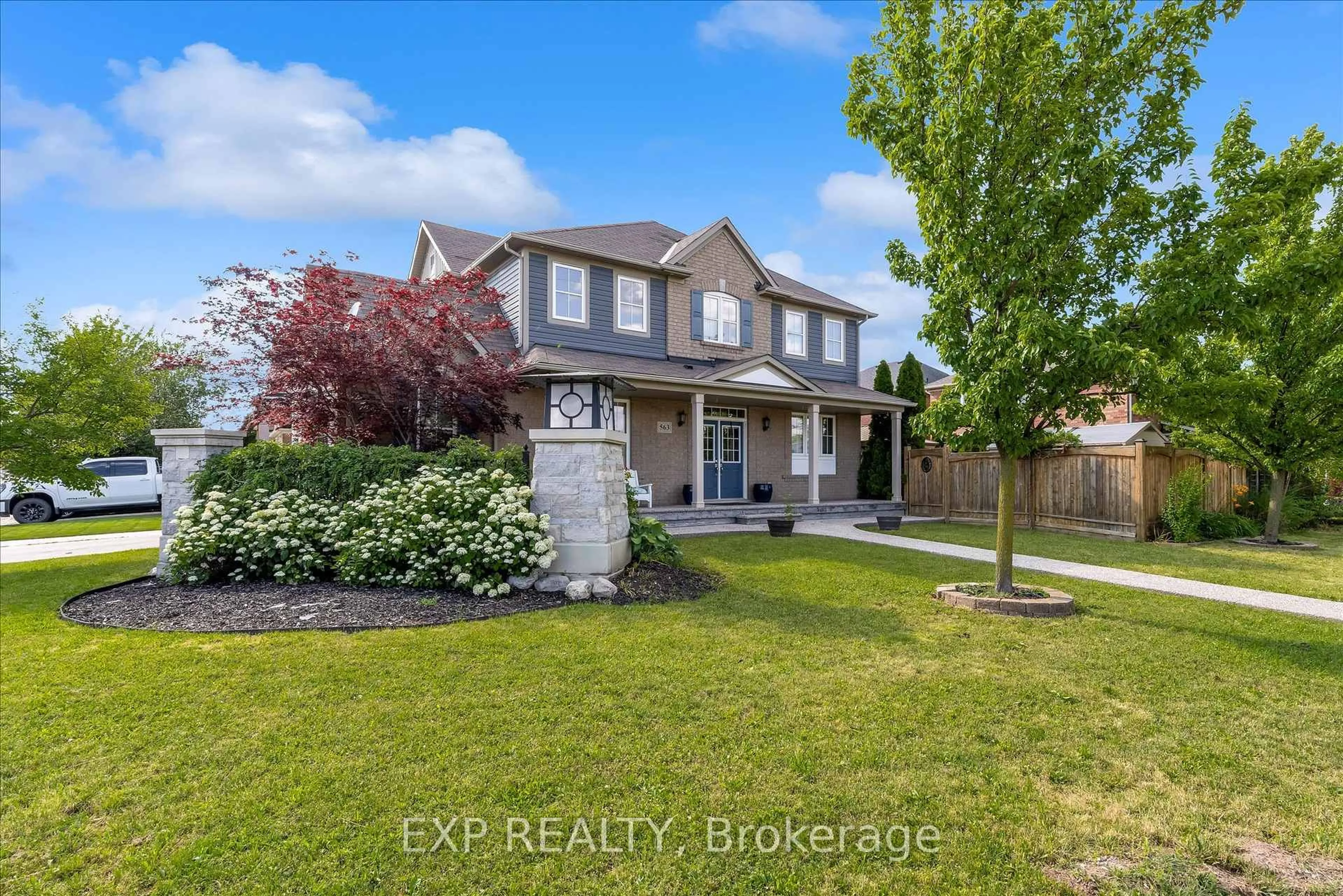 A pic from outside/outdoor area/front of a property/back of a property/a pic from drone, street for 563 Fifty Rd, Hamilton Ontario L8E 5T5