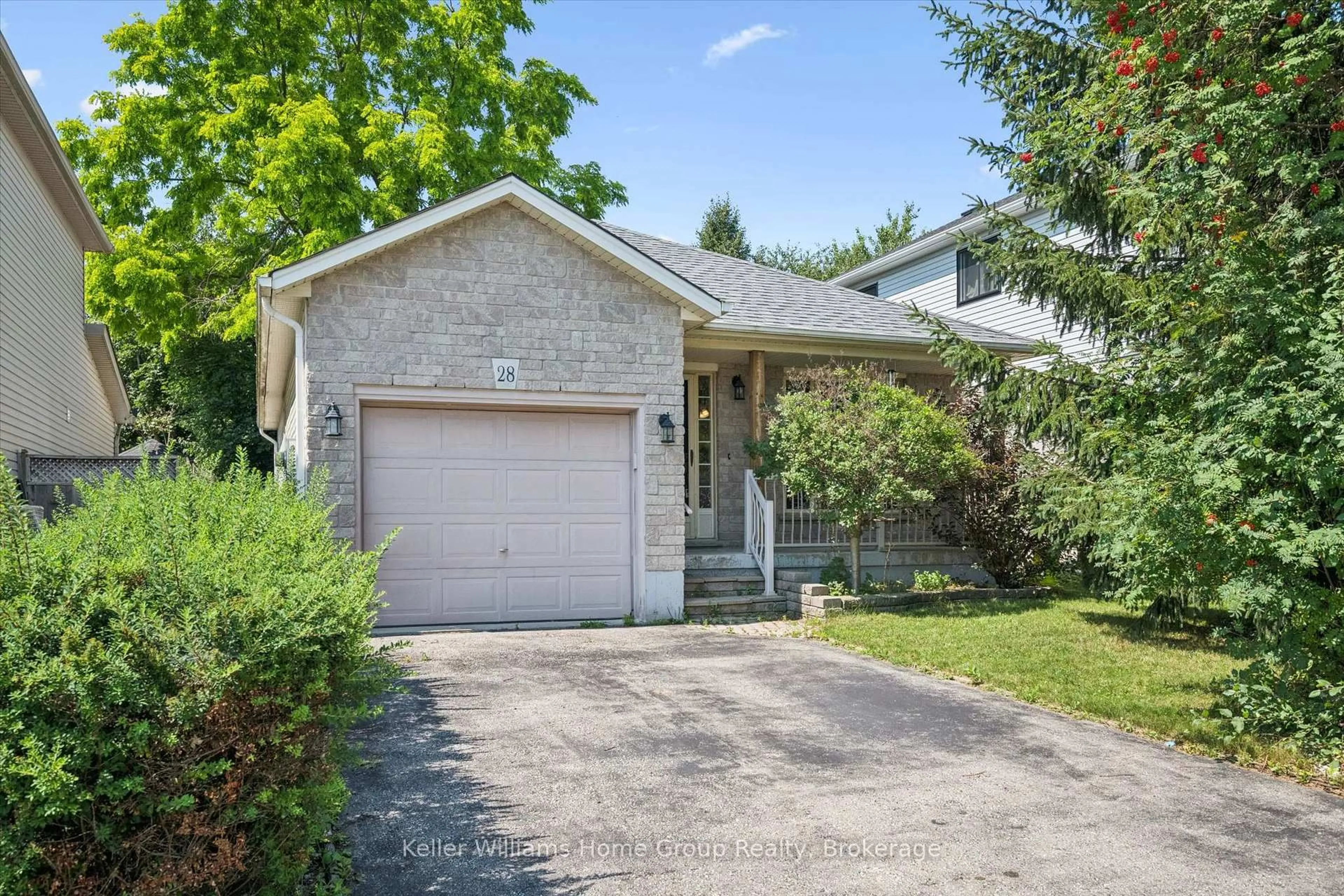 Unknown for 28 Peglar Cres, Centre Wellington Ontario N1M 3T3