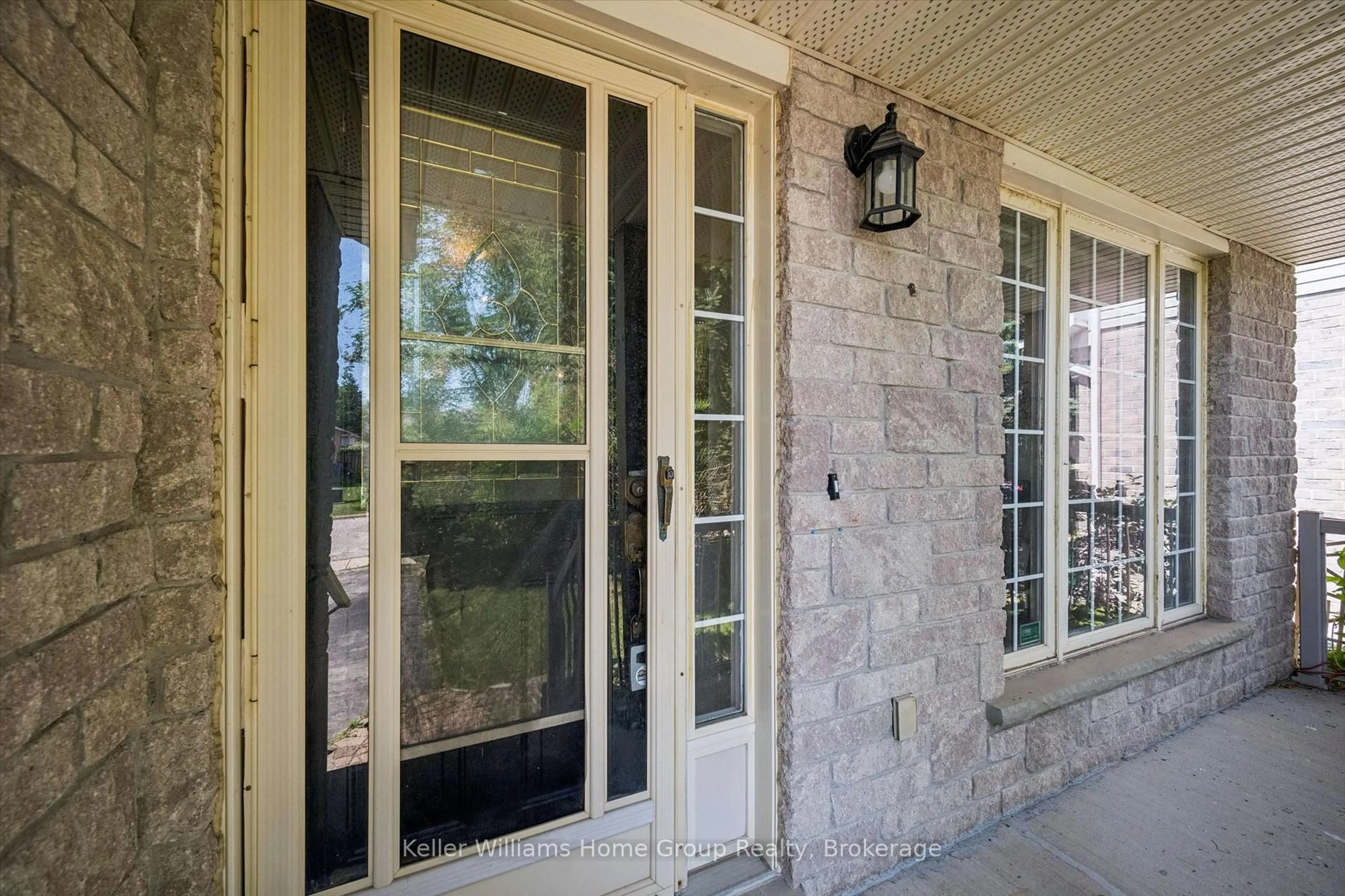 Unknown for 28 Peglar Cres, Centre Wellington Ontario N1M 3T3