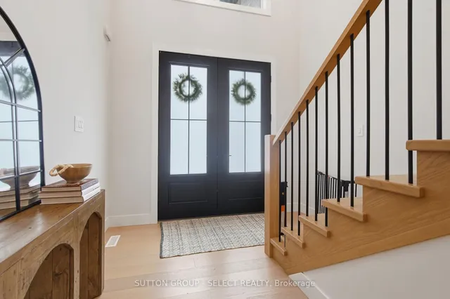 1886 Fountain Grass Dr, London South 4