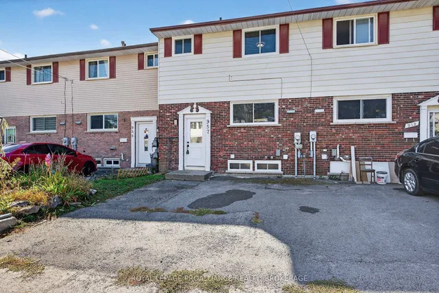 957 Oakview Ave, Kingston 3