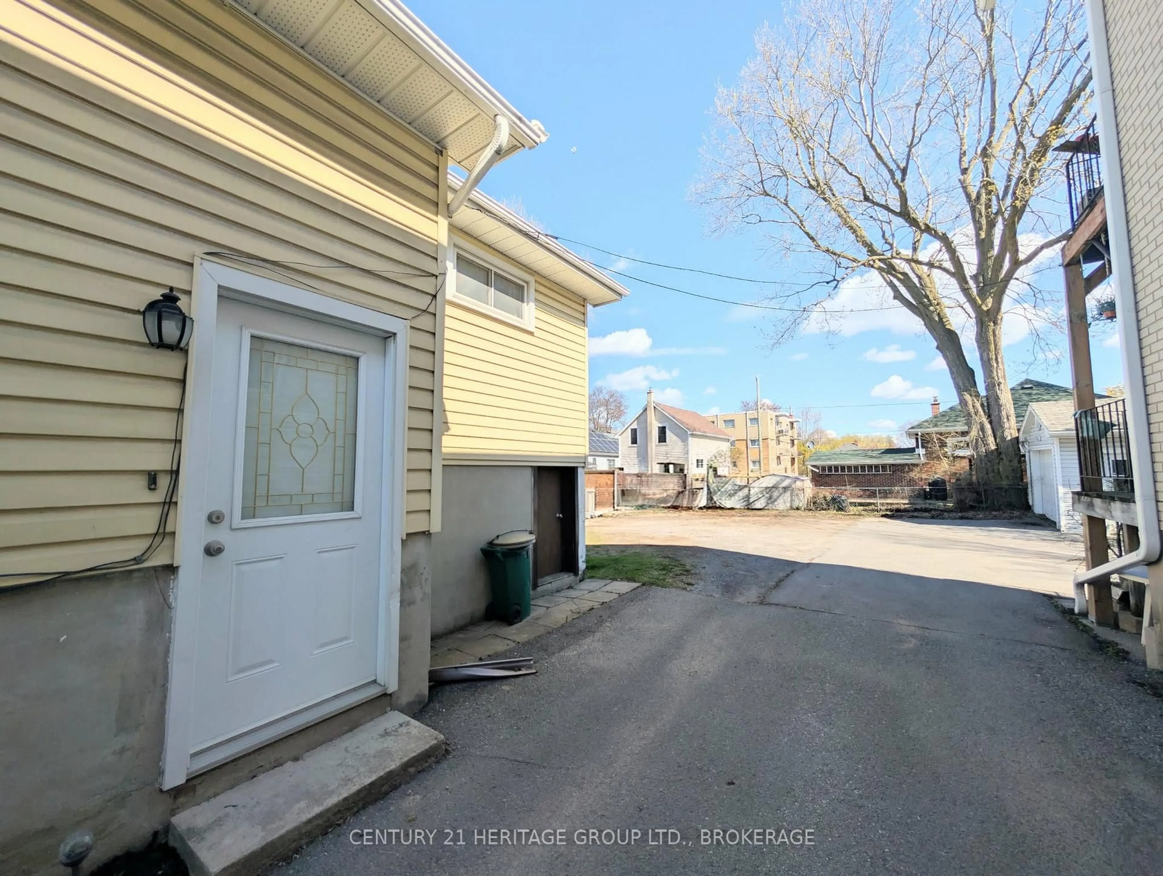 Unknown for 149 Pine St, Kingston Ontario K7K 1W9