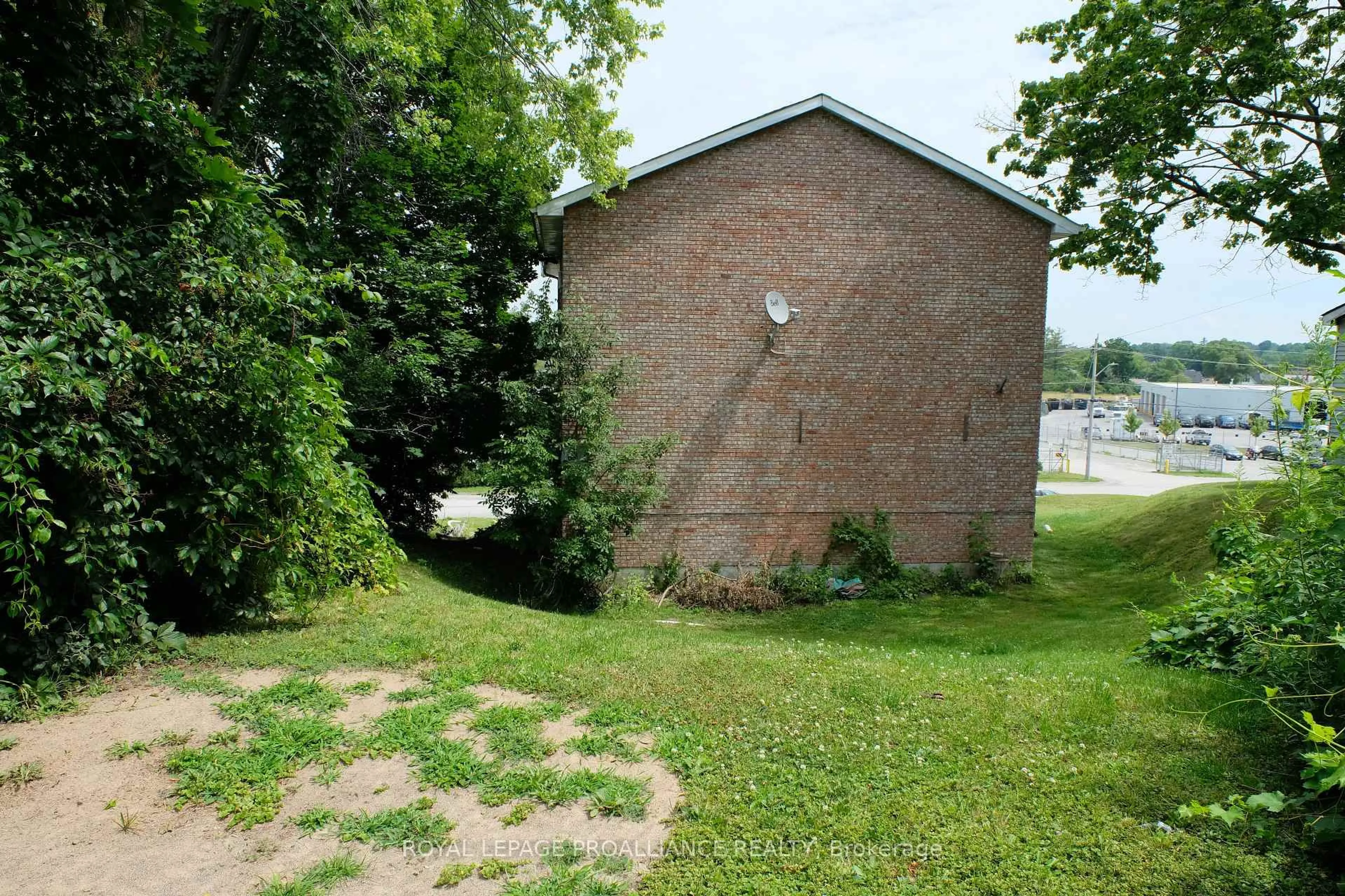 Unknown for 60 Wallbridge Cres, Belleville Ontario K8P 1Z4