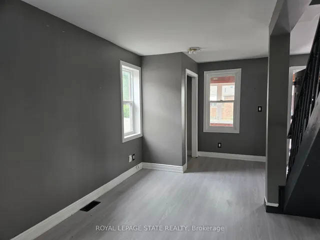 6269 Franklin Ave, Niagara Falls 4