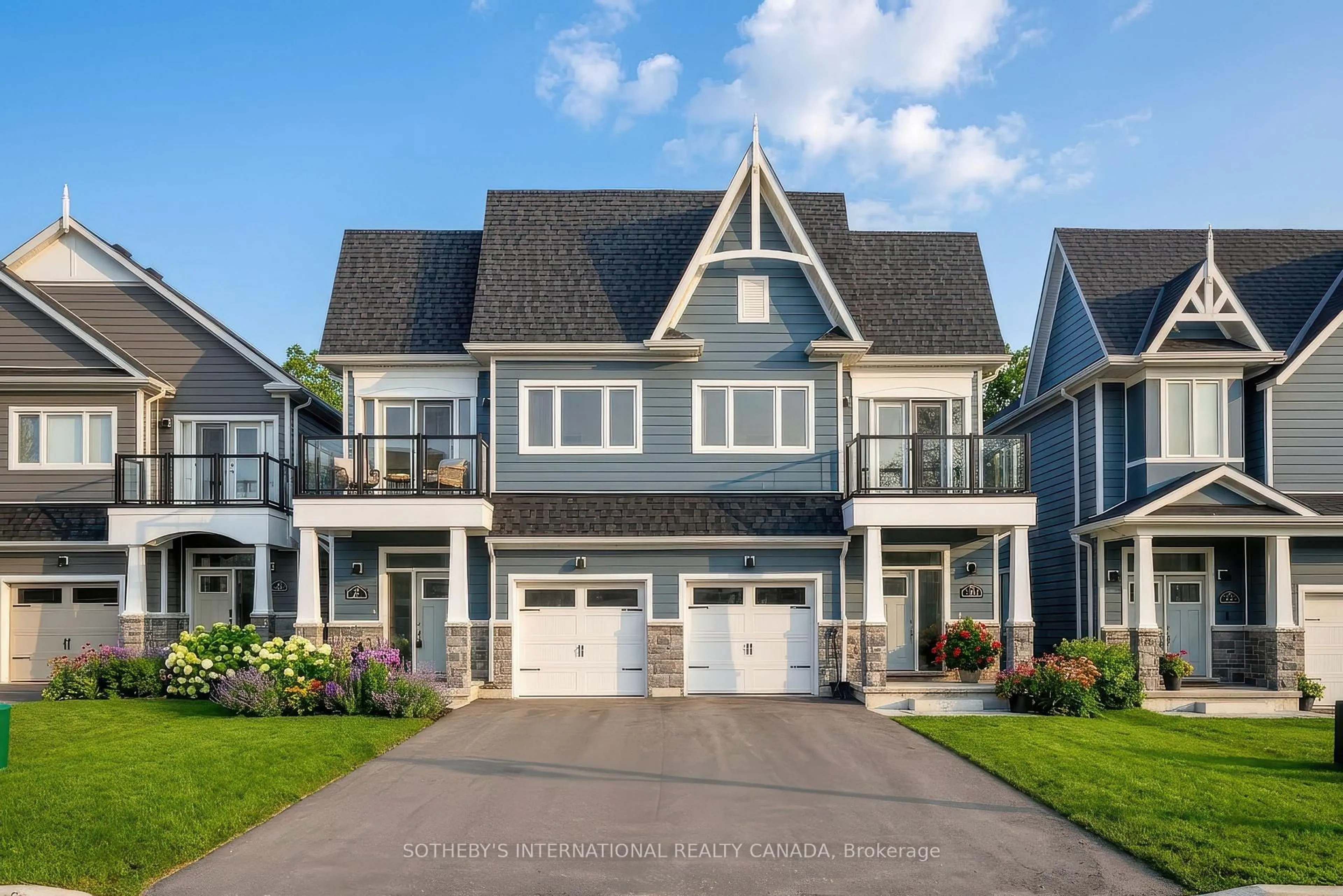 Home with vinyl exterior material, street for 8 Twelve Trees Crt, Prince Edward County Ontario K0K 3L0