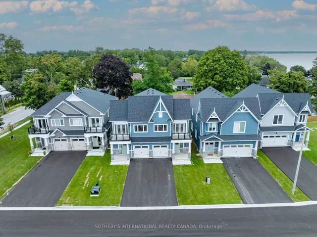 8 Twelve Trees Crt, Prince Edward County 2