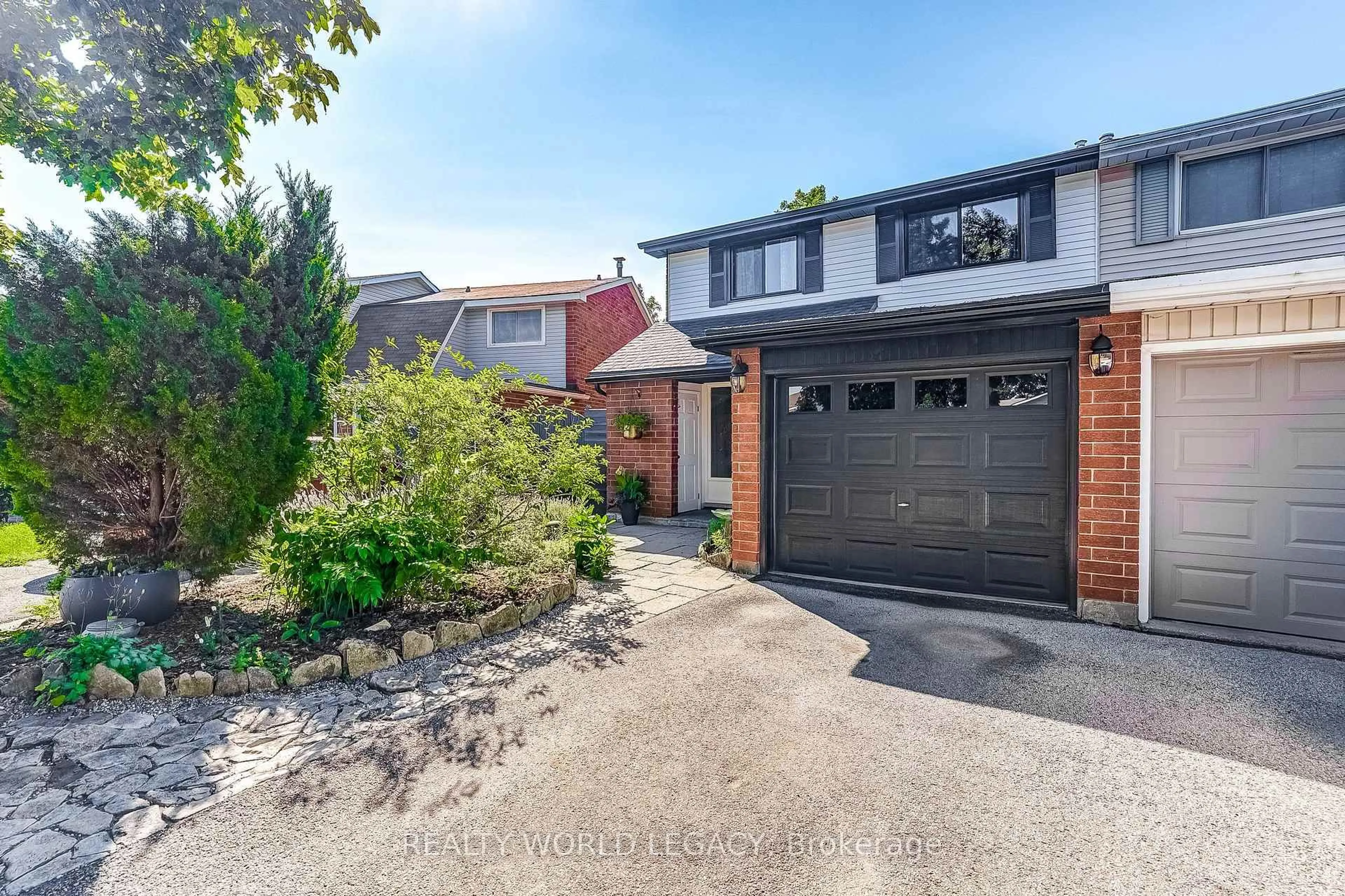 Home with brick exterior material, street for 148 St Andrews Dr, Hamilton Ontario L8K 6C3