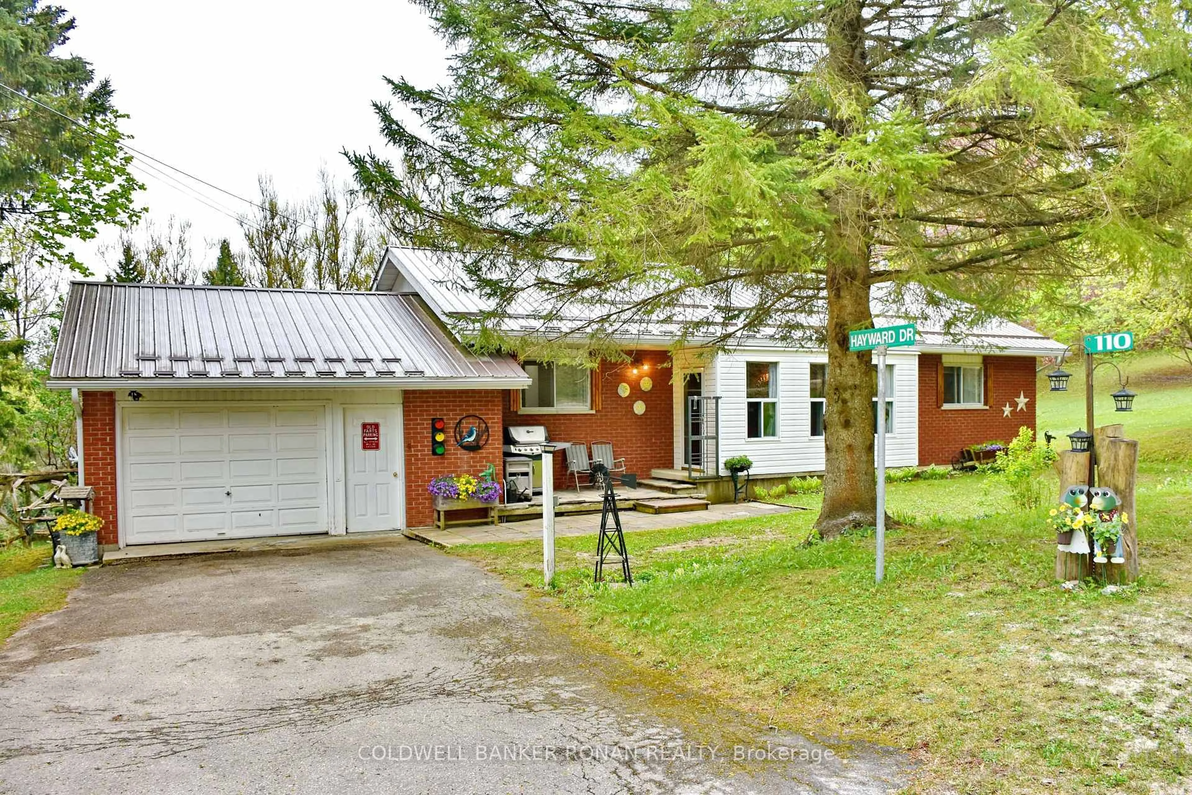 Unknown for 110 Old Highway 4, Grey Highlands Ontario N0C 1E0
