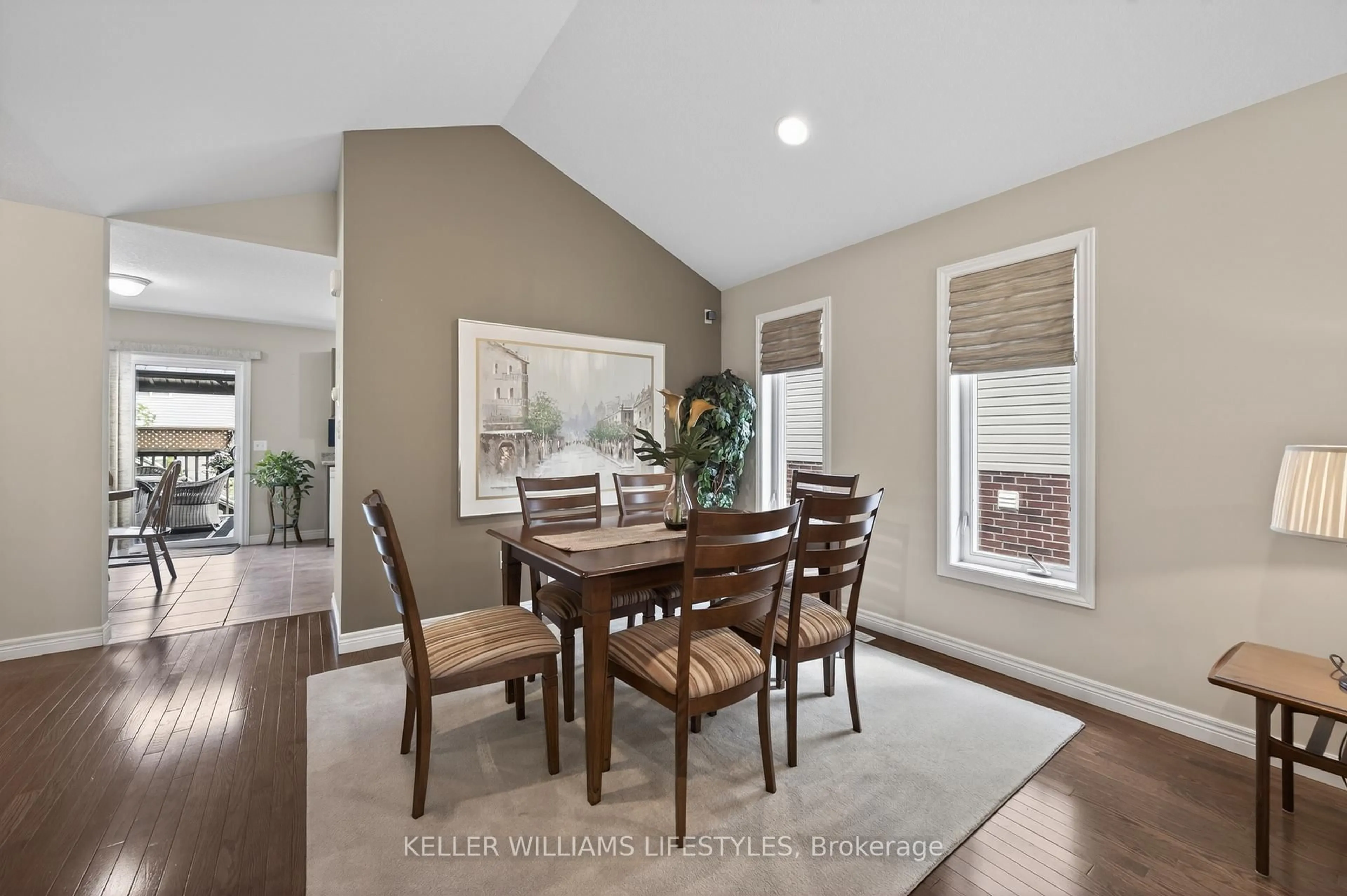 Dining room, wood/laminate floor for 1990 Foxwood Ave, London North Ontario N6G 0C5