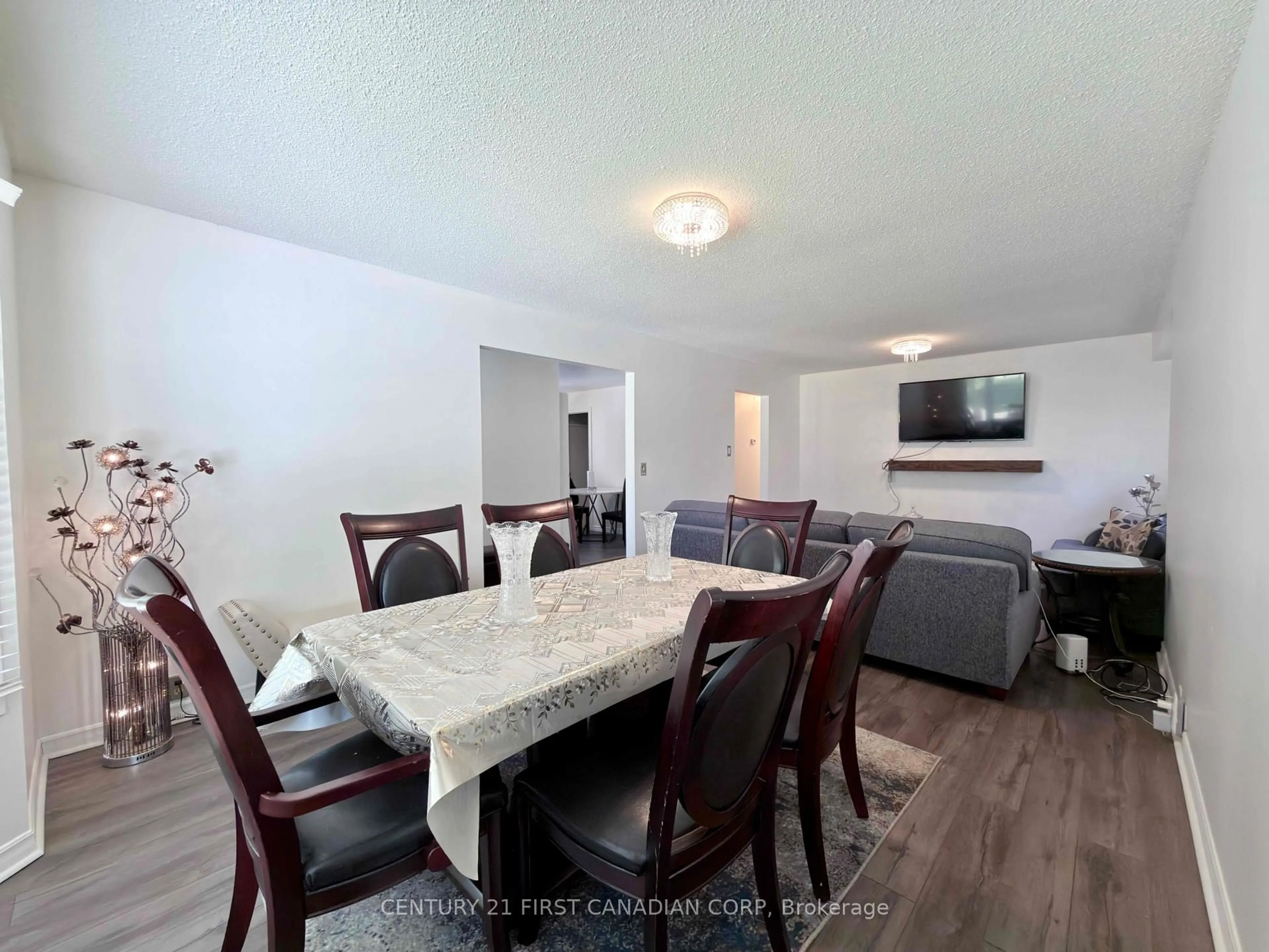 Unknown for 74 Tumbleweed Cres, London South Ontario N6E 2N8