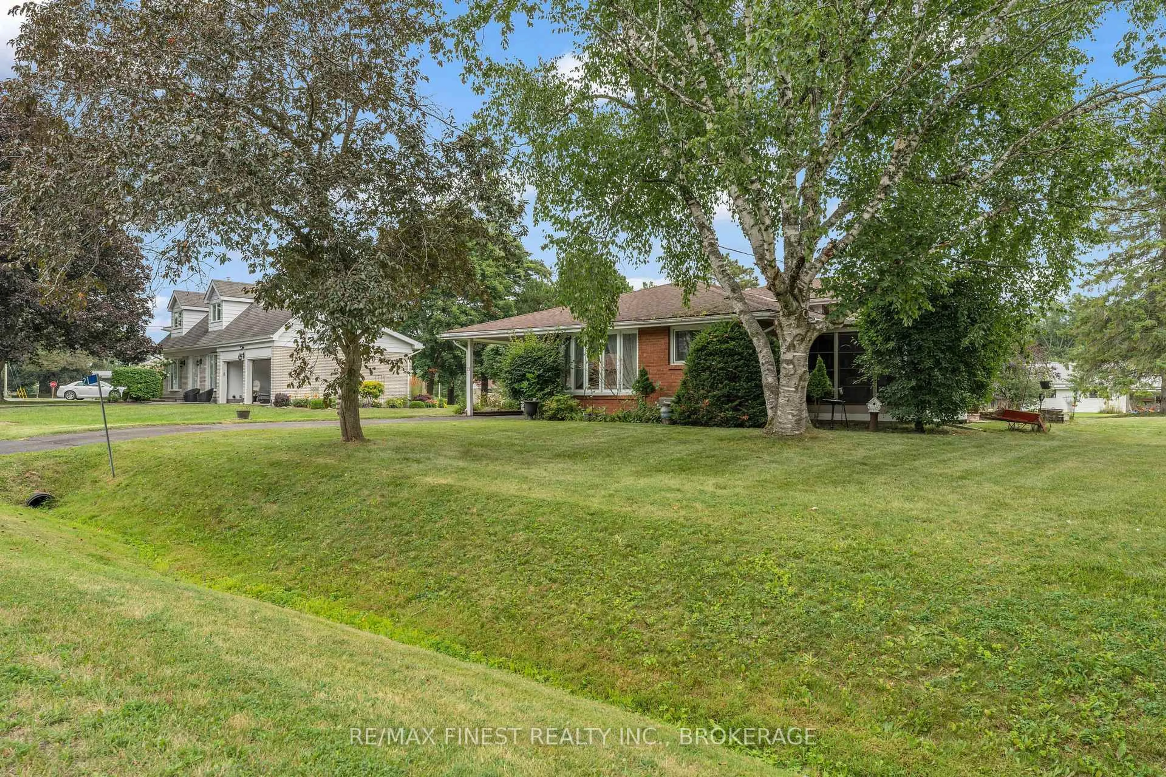 A pic from outside/outdoor area/front of a property/back of a property/a pic from drone, street for 21 Greenfield Park, Corbyville Ontario K0K 1V0